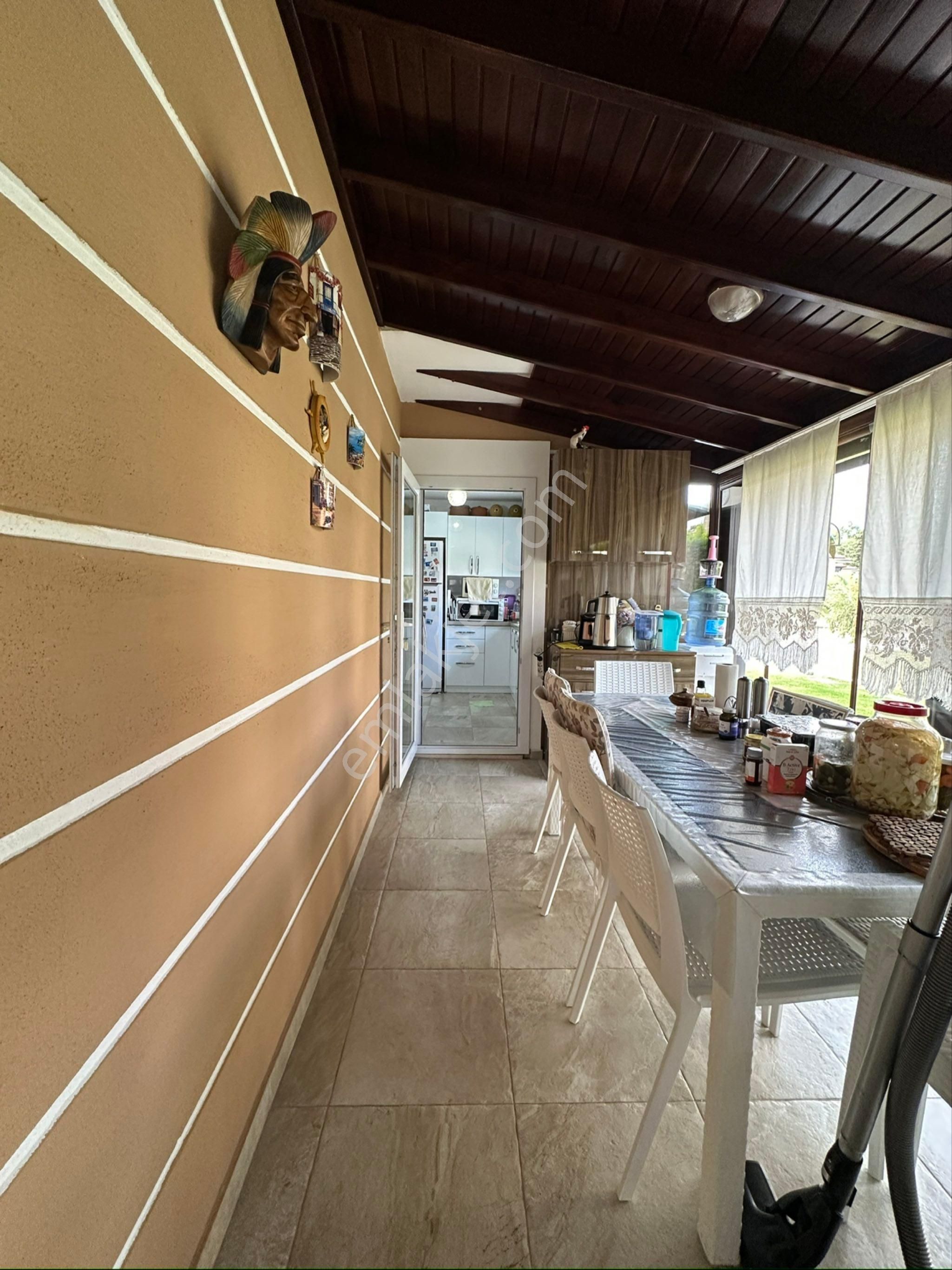 Kuşadası Davutlar Sevgi Plajın Da Fırsat Yazlık - Görsel 23