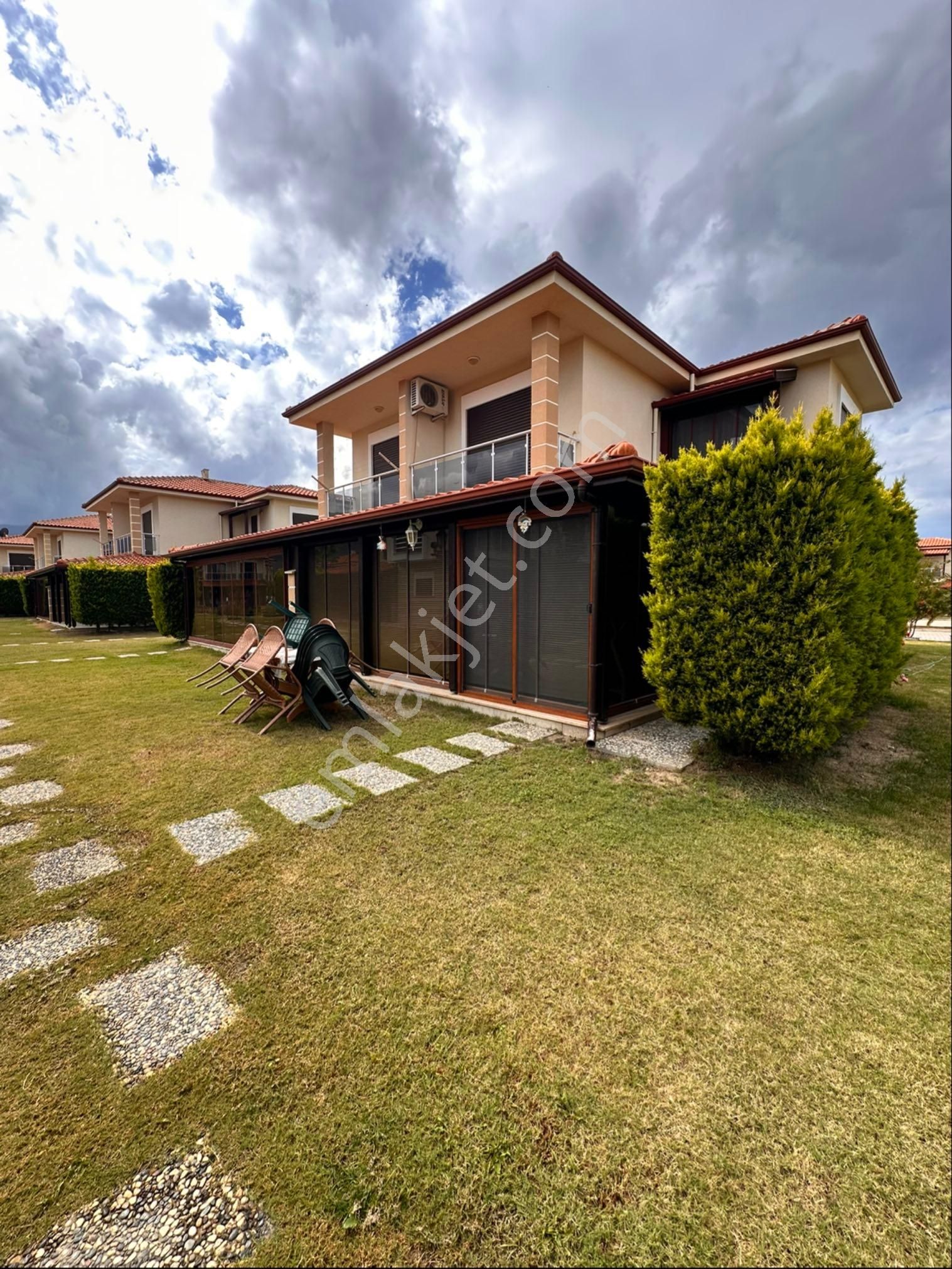 Kuşadası Davutlar Sevgi Plajın Da Fırsat Yazlık - Görsel 9