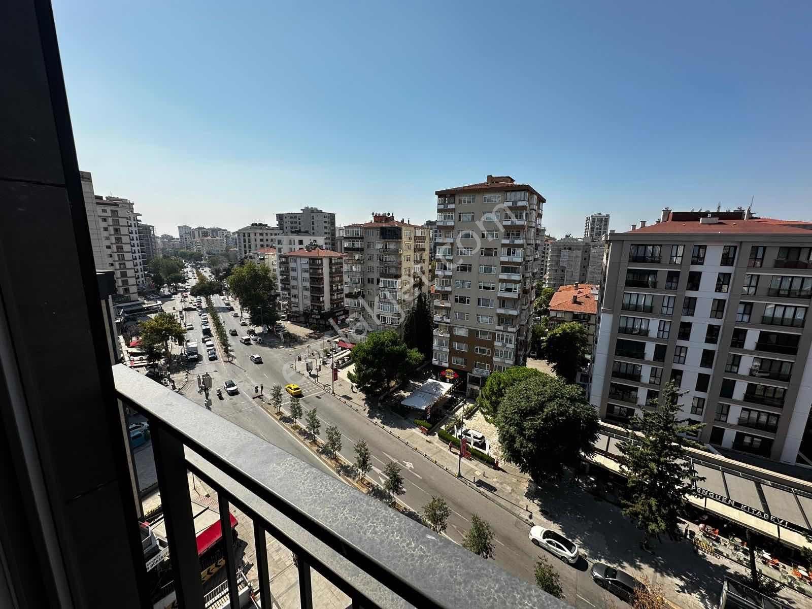 Adressten Kazasker Minibüs Cad. Satılık Balkonlu Daire - Görsel 17