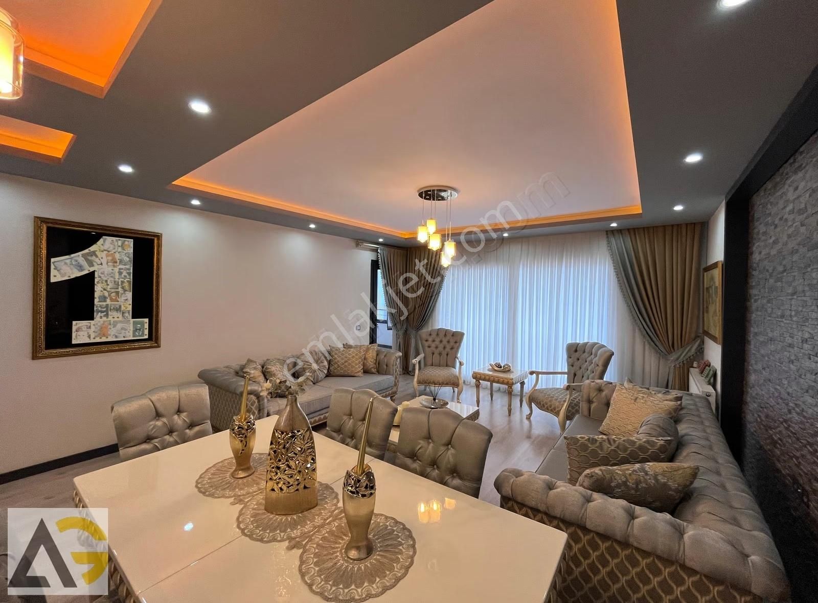 Auradan Mezitli Yaşardoğu Caddesinde Eşyalı Satılık 4+1 Daire - Görsel 23