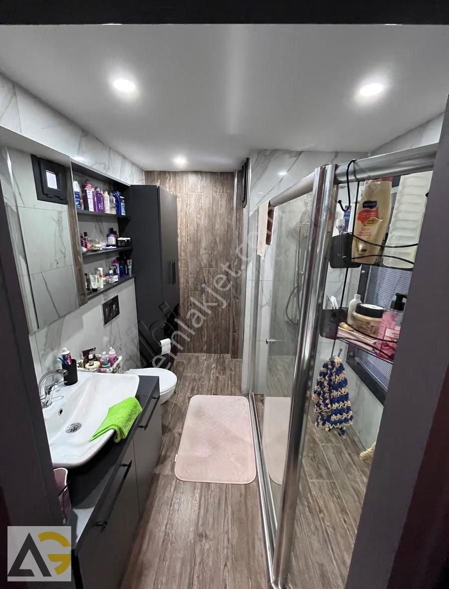 Auradan Mezitli Yaşardoğu Caddesinde Eşyalı Satılık 4+1 Daire - Görsel 7