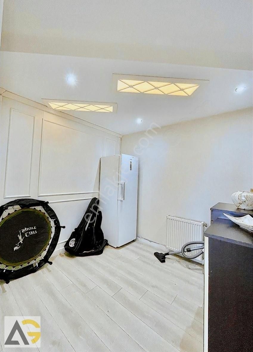 Auradan Mezitli Akdeniz Mahallesinde Satılık Lüks Daire - Görsel 3