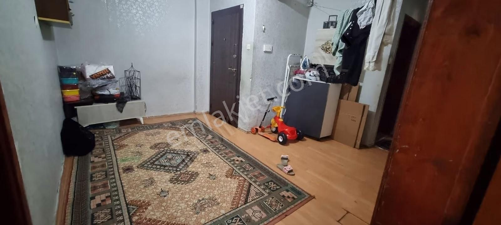 Mehmet Akif Mahallesi 3 Kat 14 Metre Hisseli 2+1 Satılık - Görsel 3