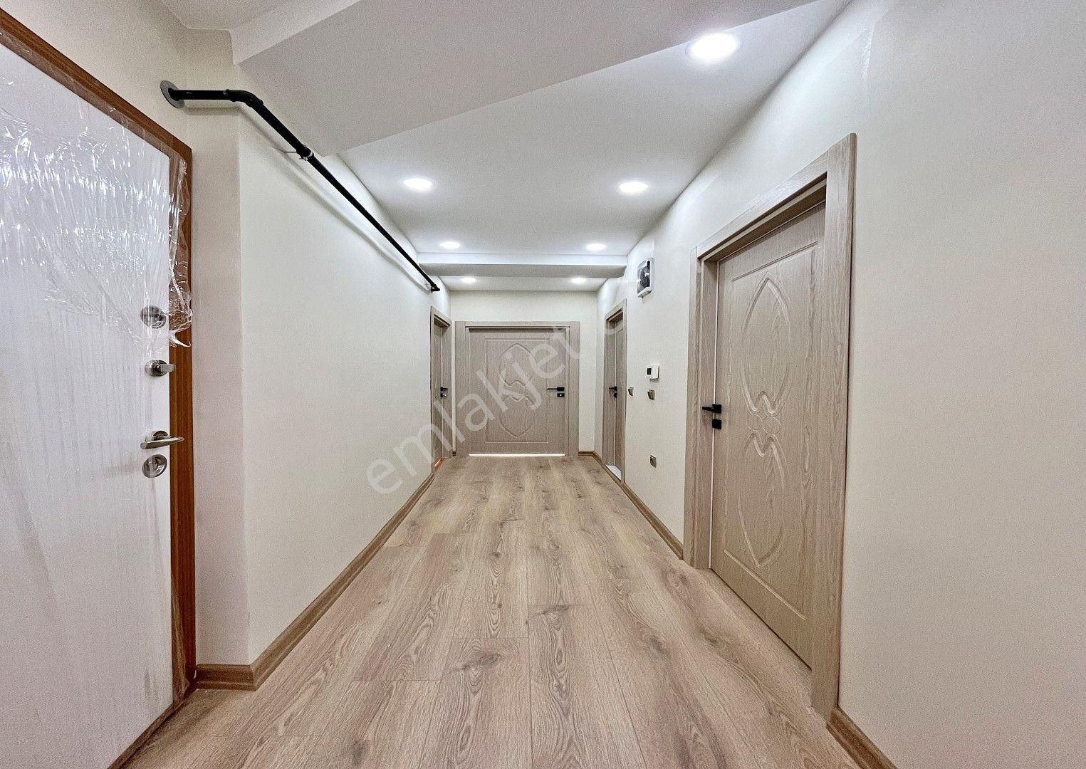Özel İndirimli Fiyat Metrobüse Yakın Geniş M2 2+1 Satılık Sıfır - Görsel 10