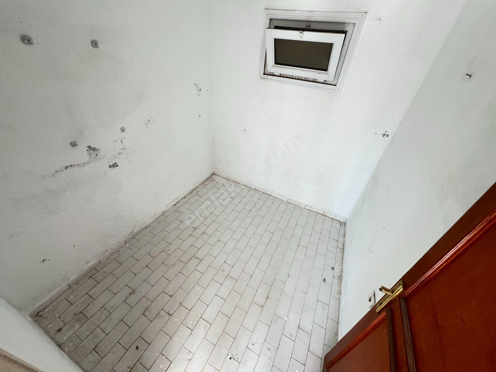 Vizyon Emlaktan 150 M2 Bahçe Kullanımlı Müstakil Girişli 2+1 Daire - Görsel 14