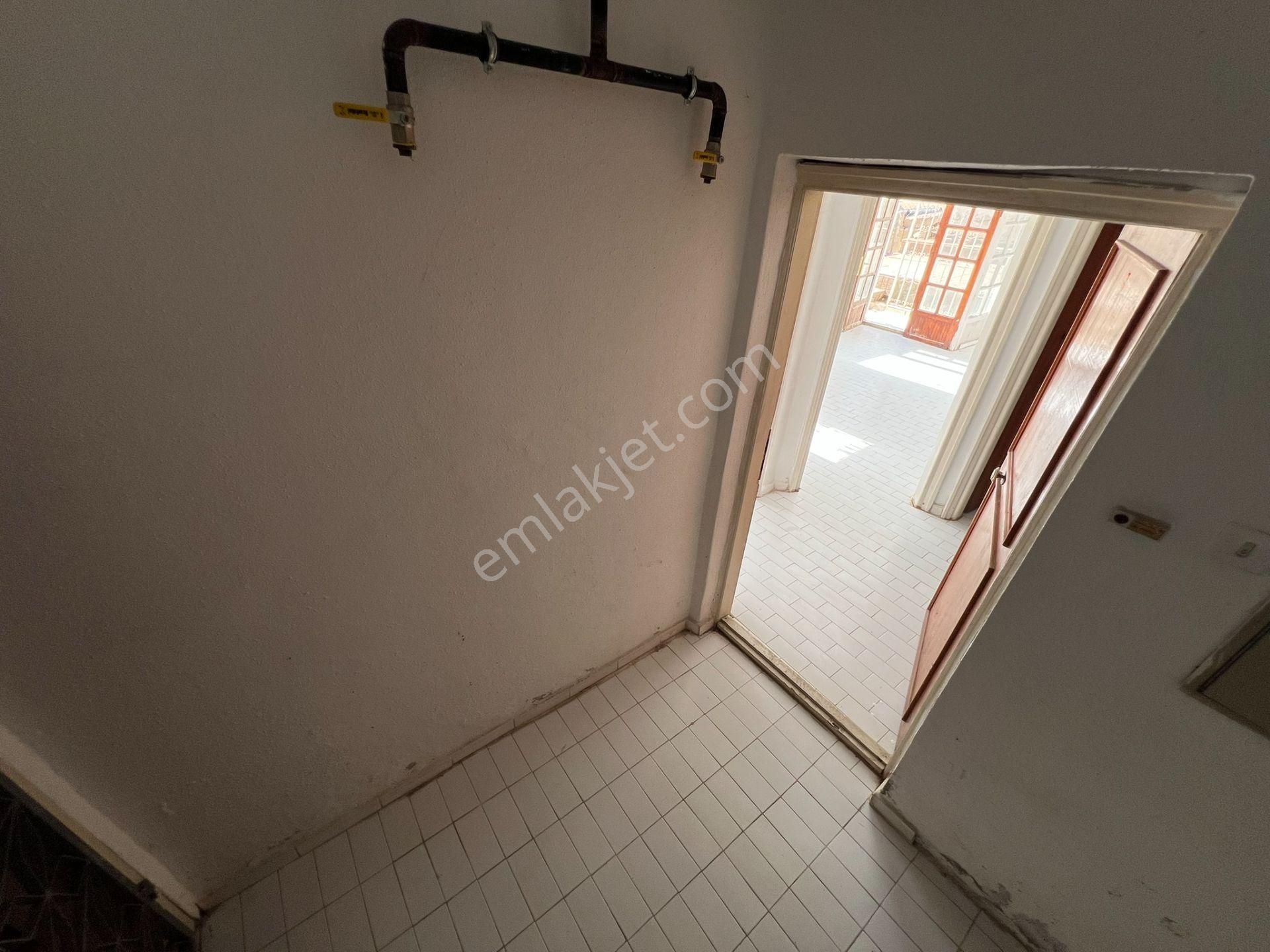 Vizyon Emlaktan 150 M2 Bahçe Kullanımlı Müstakil Girişli 2+1 Daire - Görsel 28