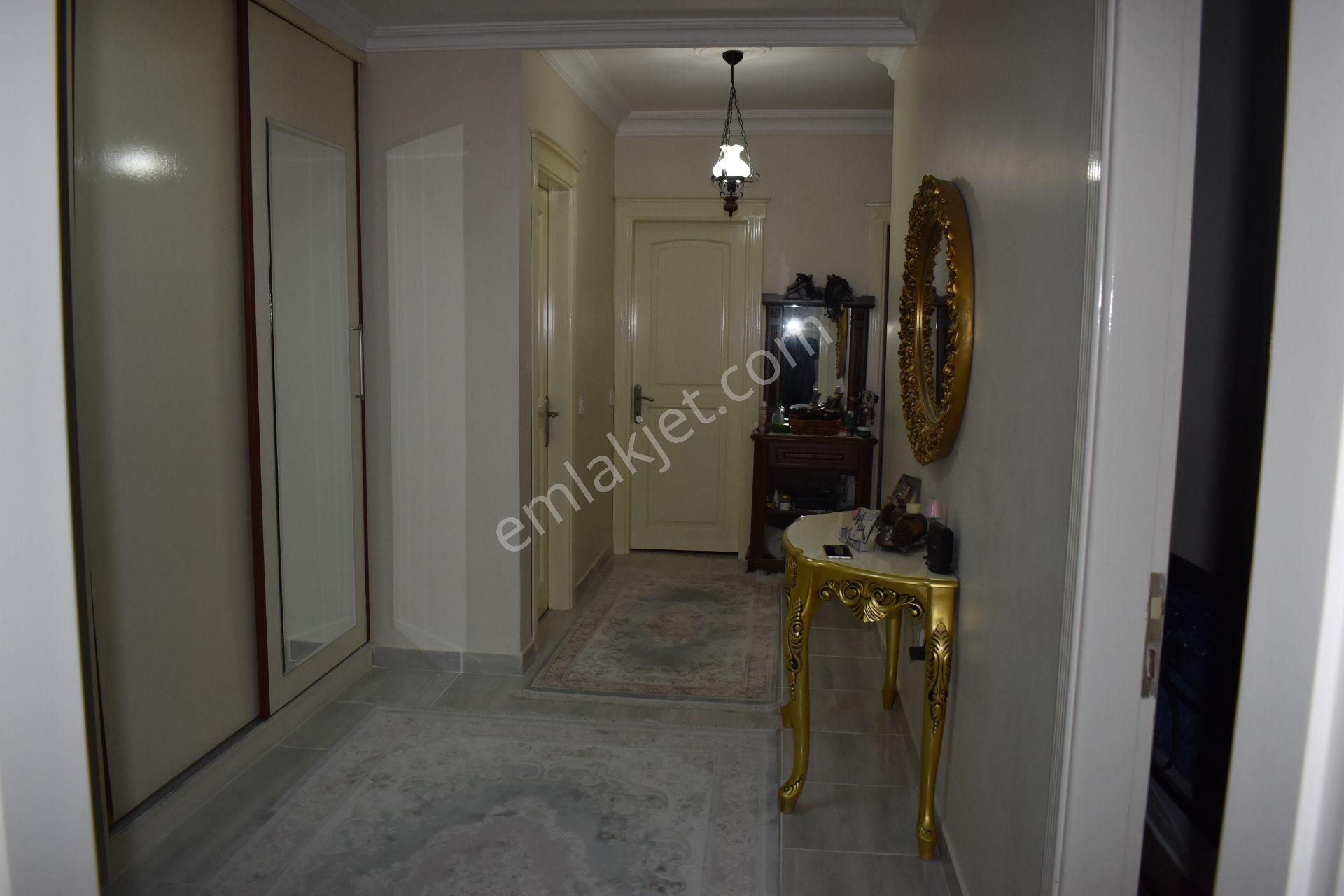 Büyükçekmece Fatih Mah Lüks Yeni Binada Geniş Arakat 3+1 Satılık Daire - Görsel 32