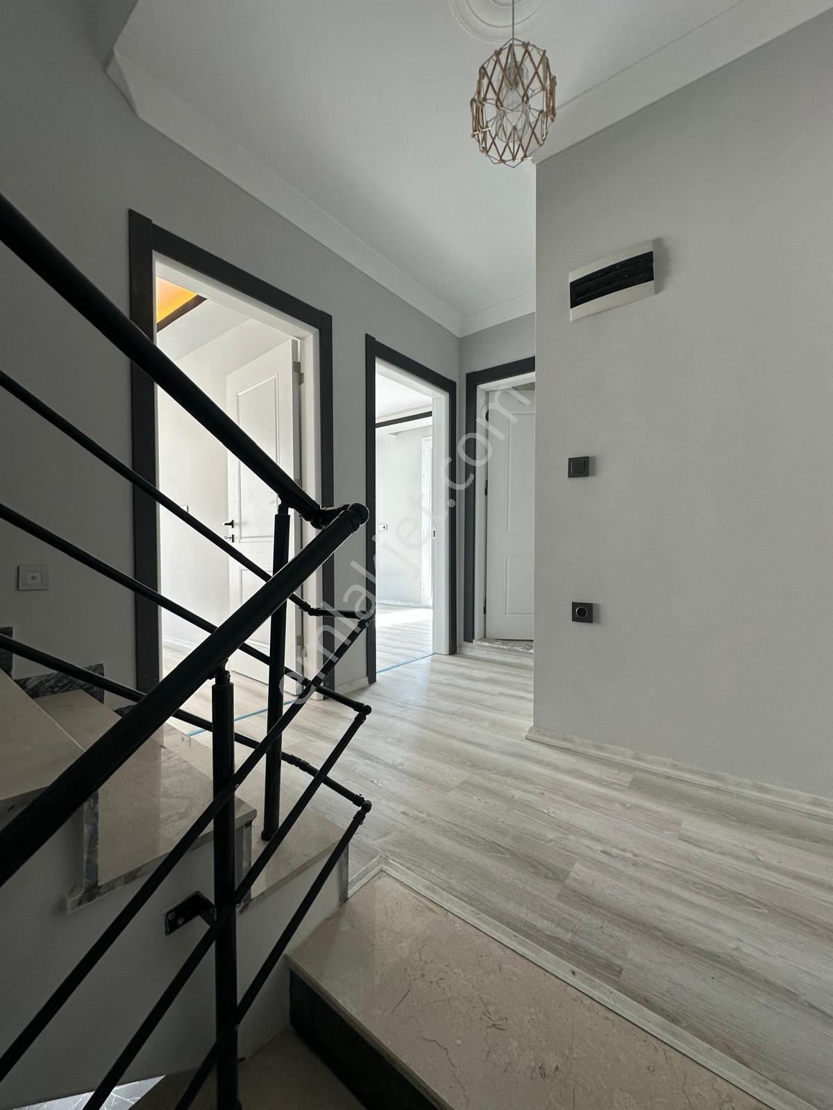 Didim Mavişehirde Sıfır 3+1 Villa - Görsel 17
