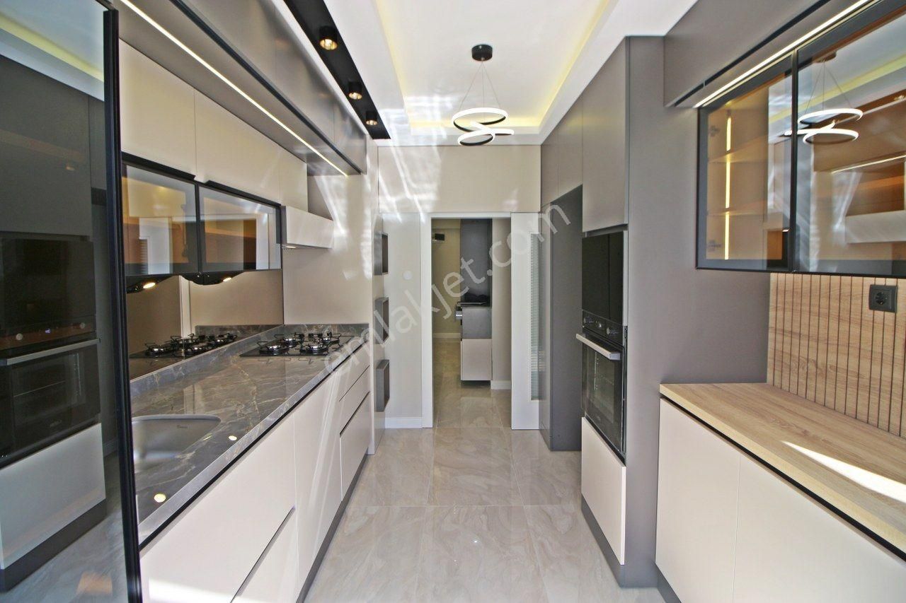 Gamze Emlak'tan Selçuklu'da 3+1^katta^lüx Yapılı Fırsaaat! - Görsel 4