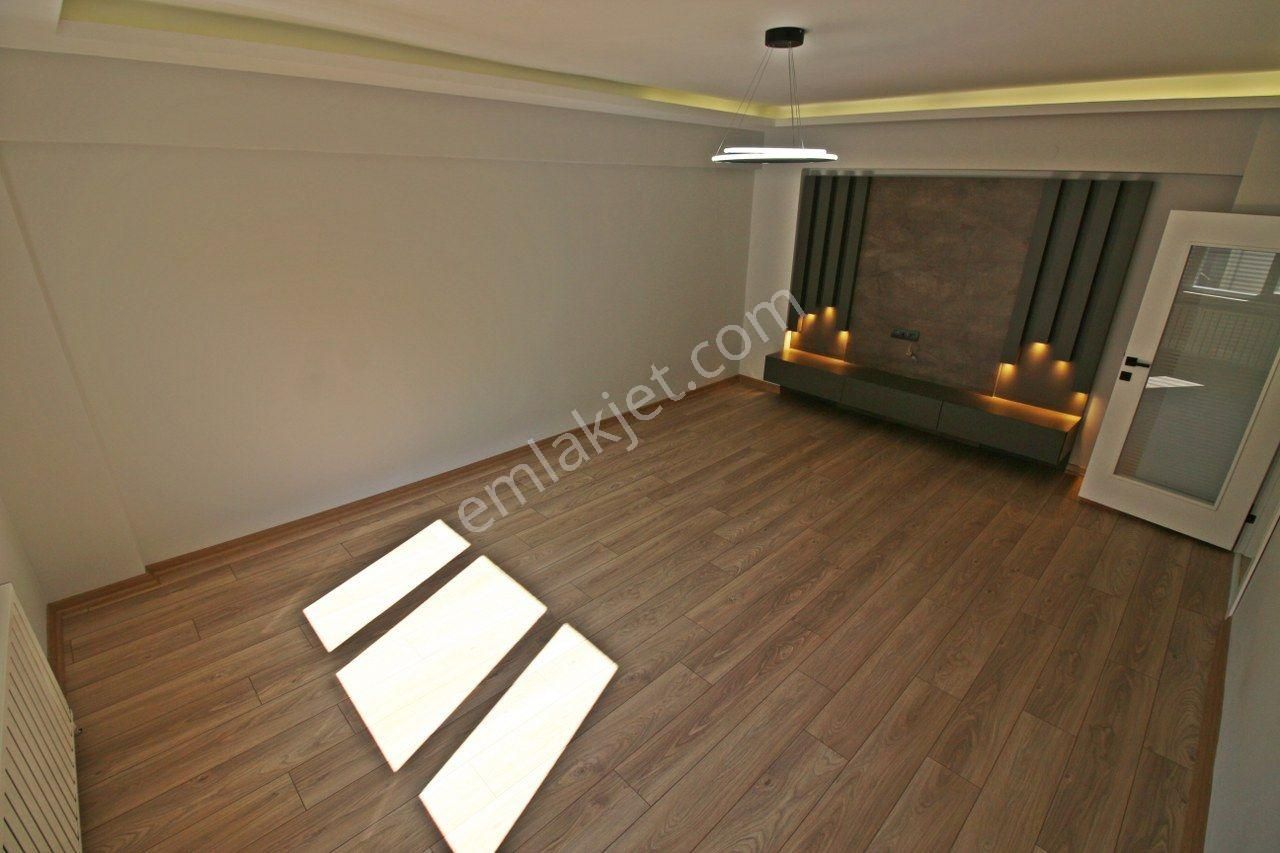 Gamze Emlak'tan Selçuklu'da 3+1^katta^lüx Yapılı Fırsaaat! - Görsel 8