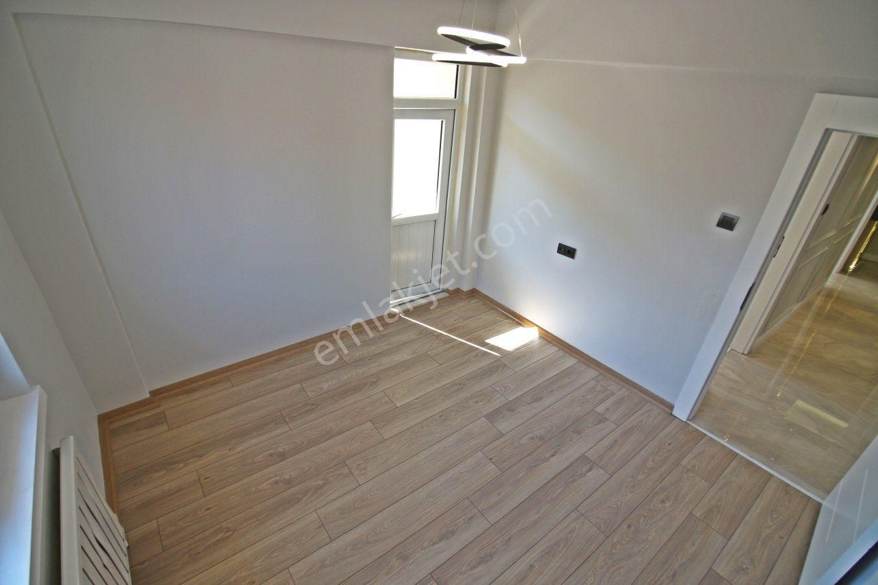 Gamze Emlak'tan Selçuklu'da 3+1^katta^lüx Yapılı Fırsaaat! - Görsel 17