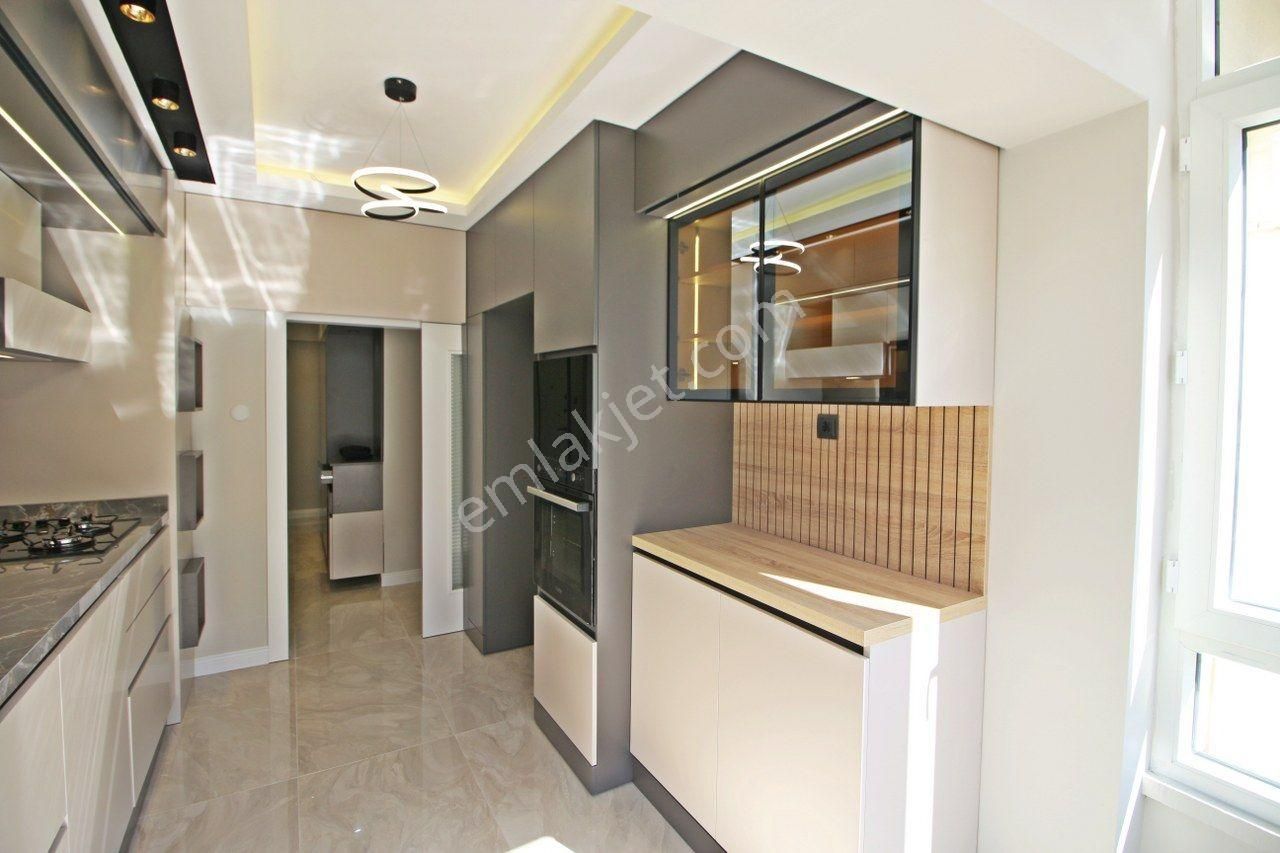 Gamze Emlak'tan Selçuklu'da 3+1^katta^lüx Yapılı Fırsaaat! - Görsel 6