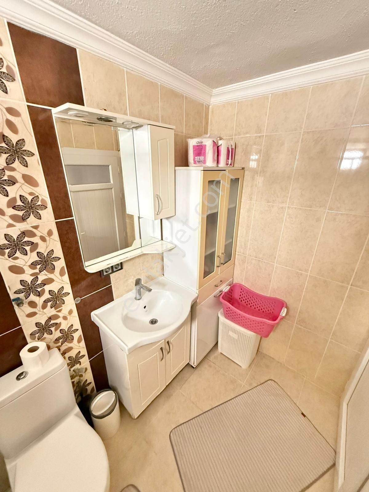 Kuşadası Ege Mahallesinde 3+1 160m2 Asansörlü Sitede - Görsel 23