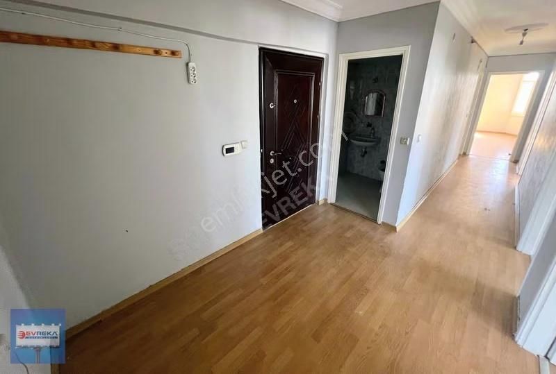 3 Balkonlu 3 Cepheli Kilerli Geniş Merkezi Konum Uygun Fiyat - Görsel 15