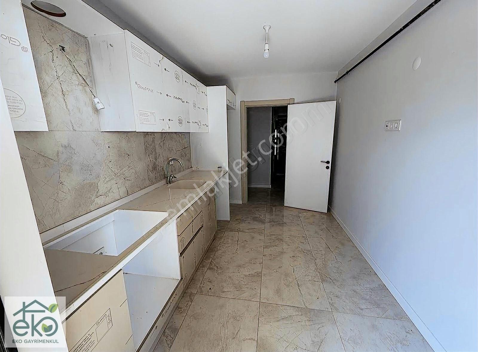 Karapınar'da Uludağ Manzaralı 2+1 Ara Kat Daire - Görsel 22