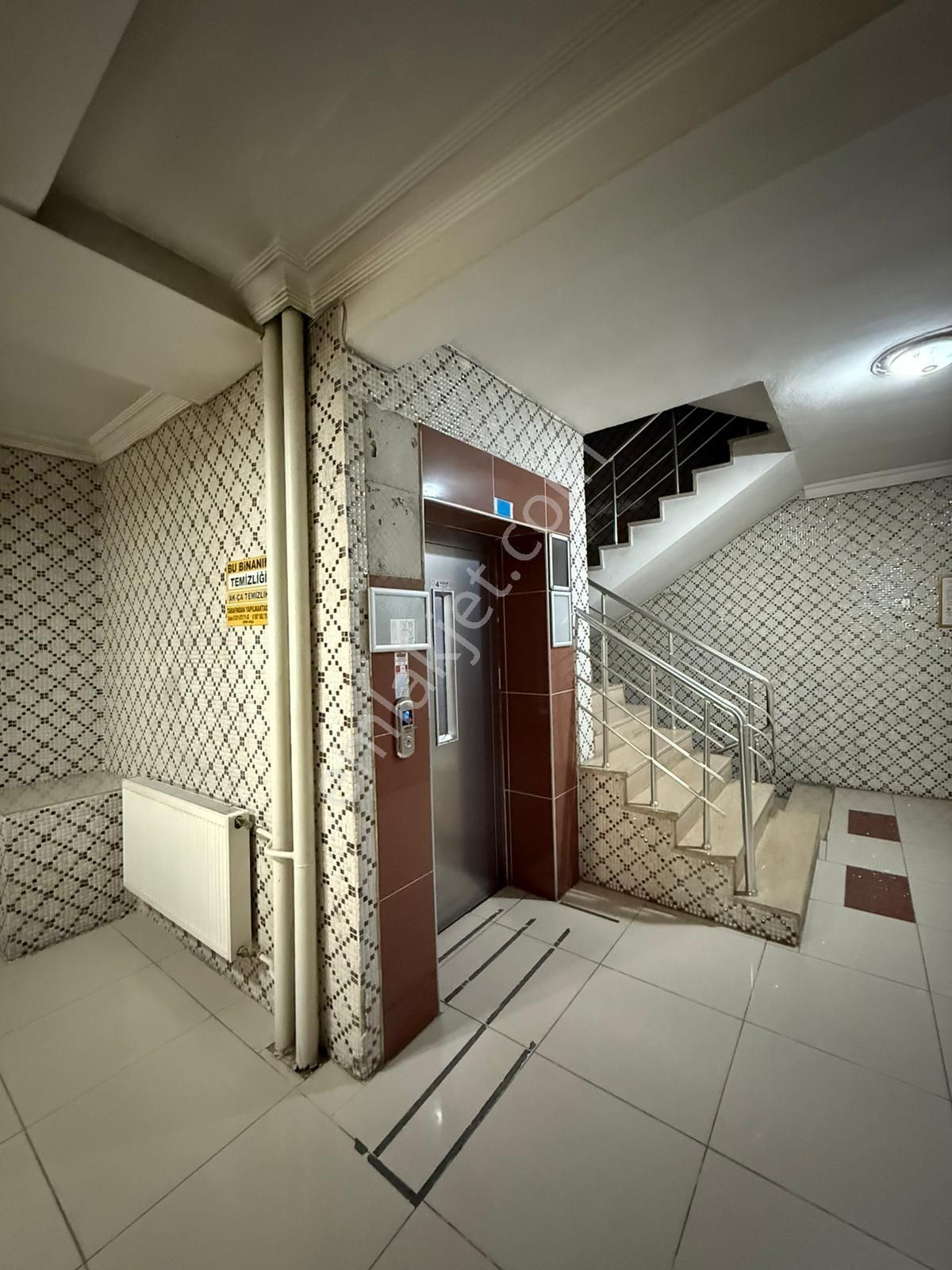 E.gökal Selçuk Çarşı Merkez Mükemmel Konum Geniş ! 4+1 Ara Kat ! - Görsel 31