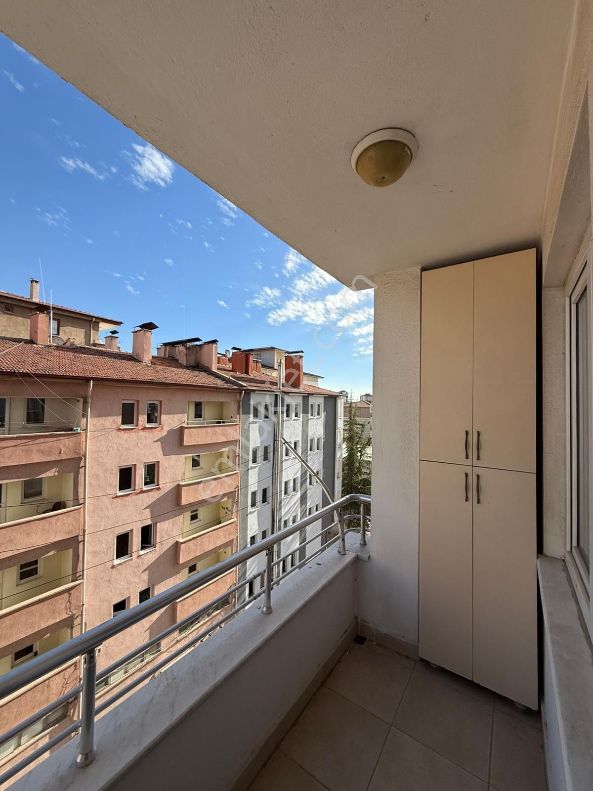 E.gökal Selçuk Çarşı Merkez Mükemmel Konum Geniş ! 4+1 Ara Kat ! - Görsel 23