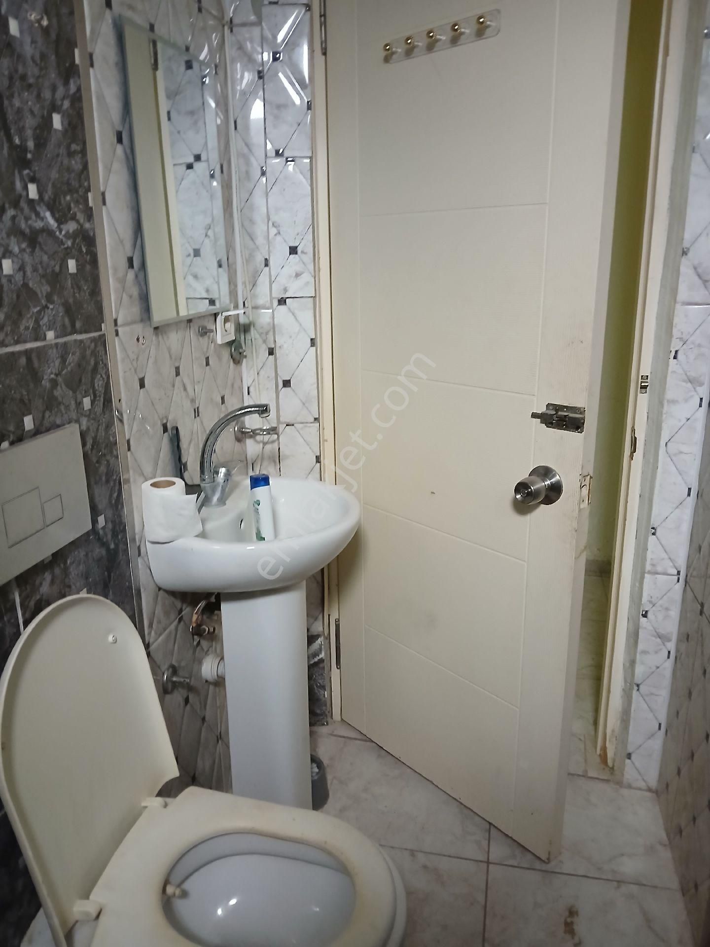 Ulukapı Yolun̈da Eşyalı 1+1 Arakat - Görsel 8