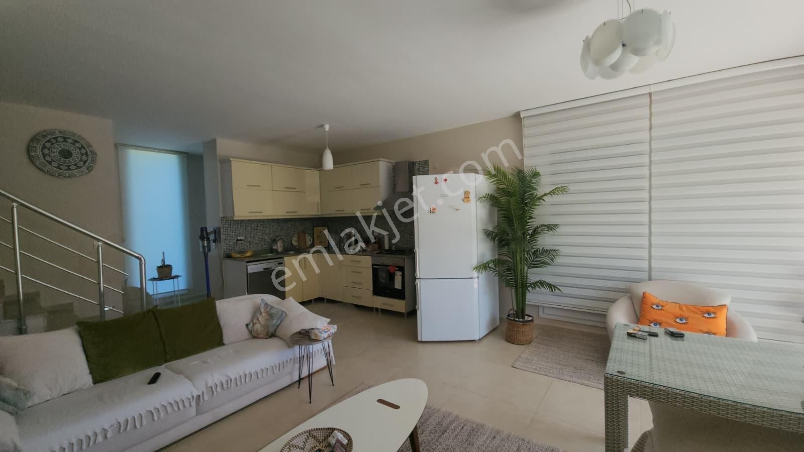 Çeşme Çiftlikköy Sahilin Hemen Yanıbaşında - Görsel 27