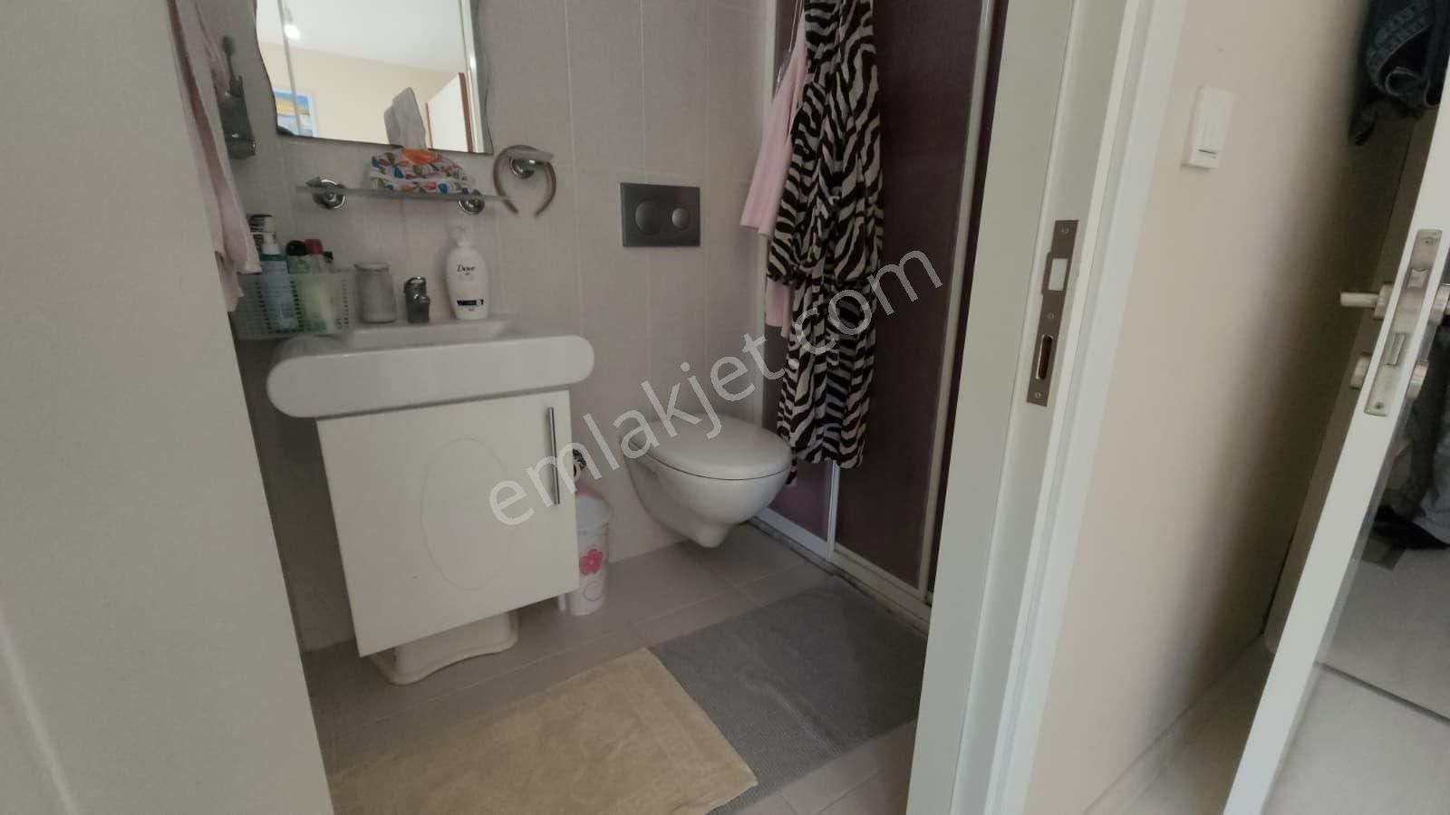 Çeşme Çiftlikköy Sahilin Hemen Yanıbaşında - Görsel 30