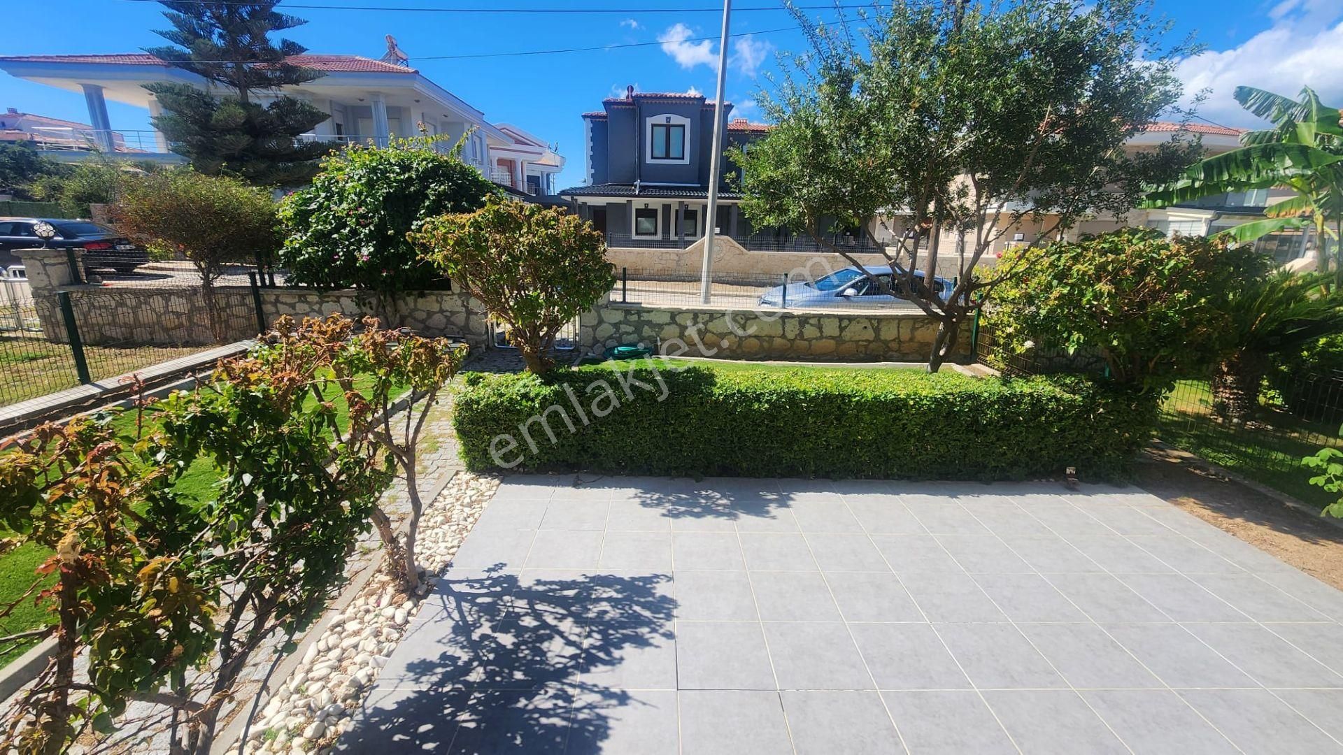 Çeşme Çiftlikköy Sahilin Hemen Yanıbaşında - Görsel 14