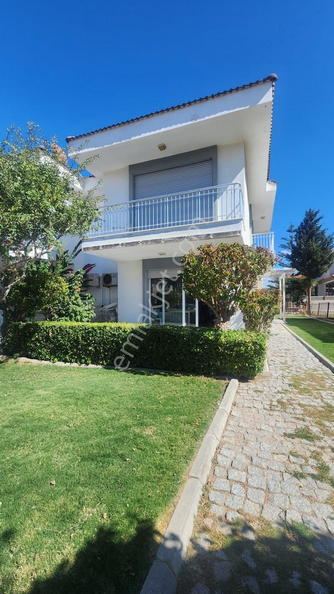 Çeşme Çiftlikköy Sahilin Hemen Yanıbaşında - Görsel 3