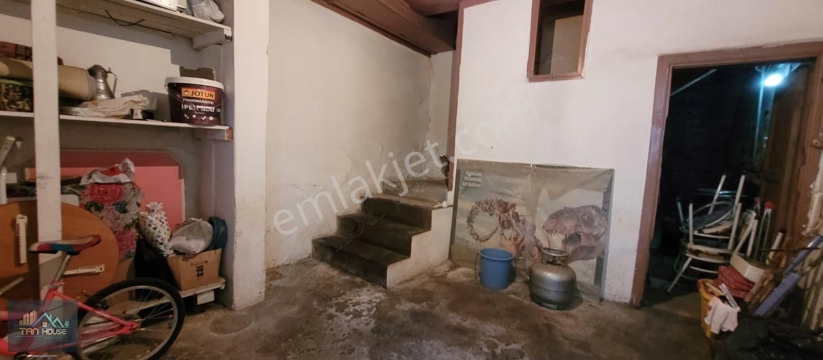 Tan Emlaktan Tarihi Çarşıda Kiralık Müstakil Ev - Görsel 24