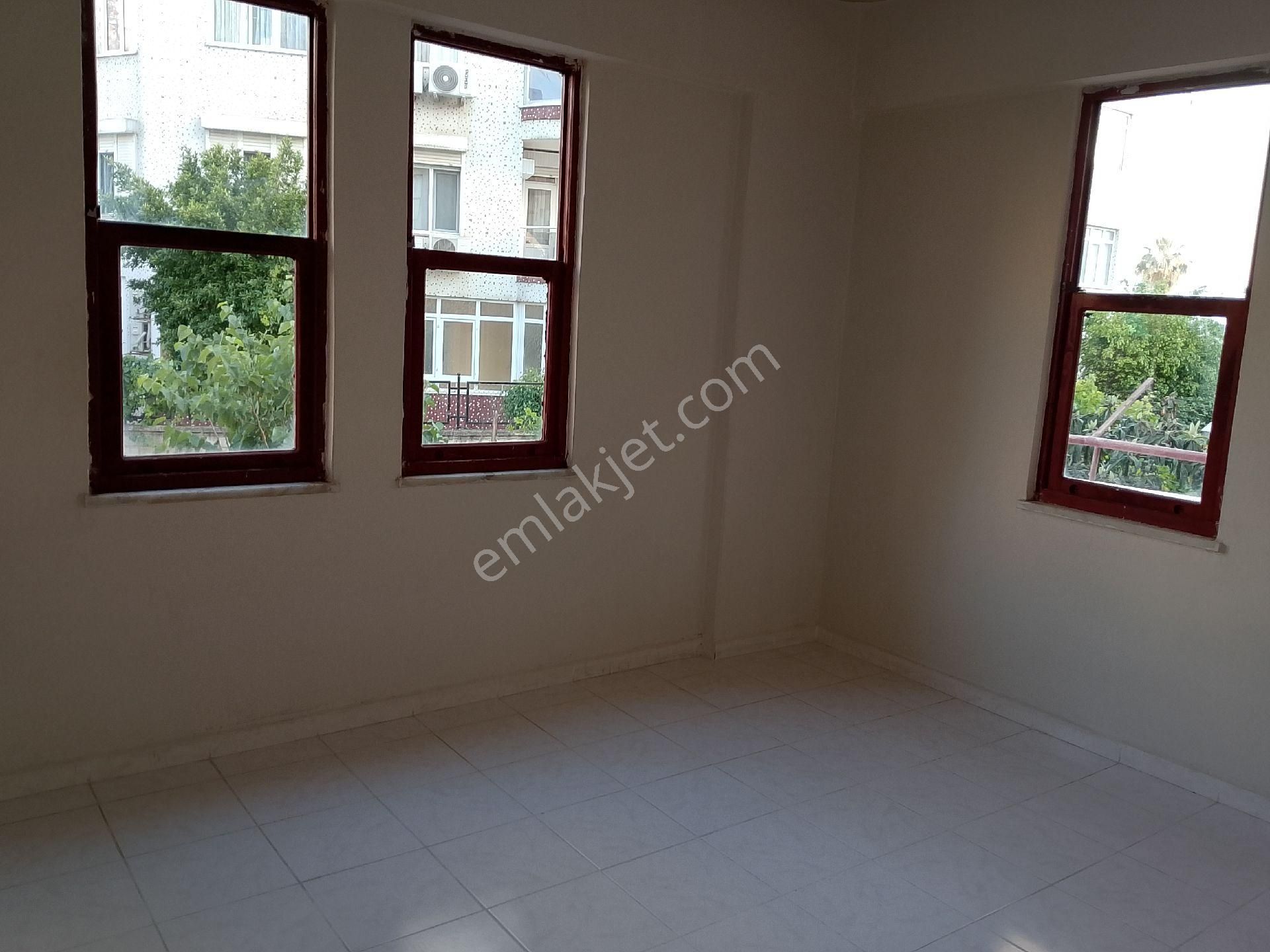 Tosmur Da Satılık Daire Ve Dükkan - Görsel 12