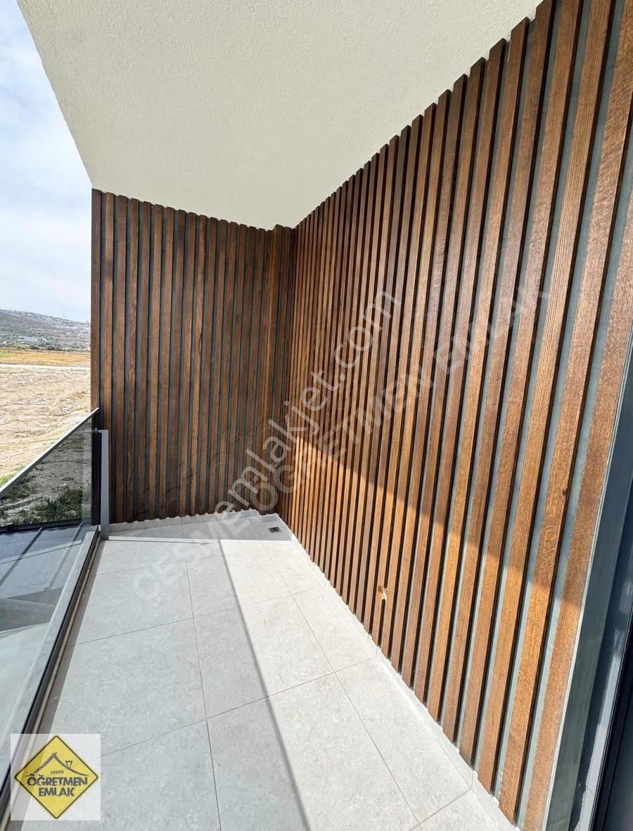 Çeşme Alaçatı Da Köşe Parsel Tam Müstakil Muhteşem Satılık Villa - Görsel 24