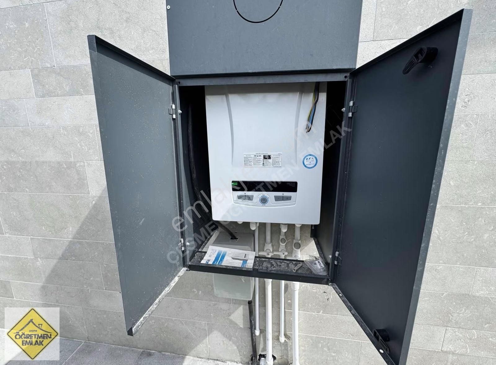 Çeşme Alaçatı Da Köşe Parsel Tam Müstakil Muhteşem Satılık Villa - Görsel 23