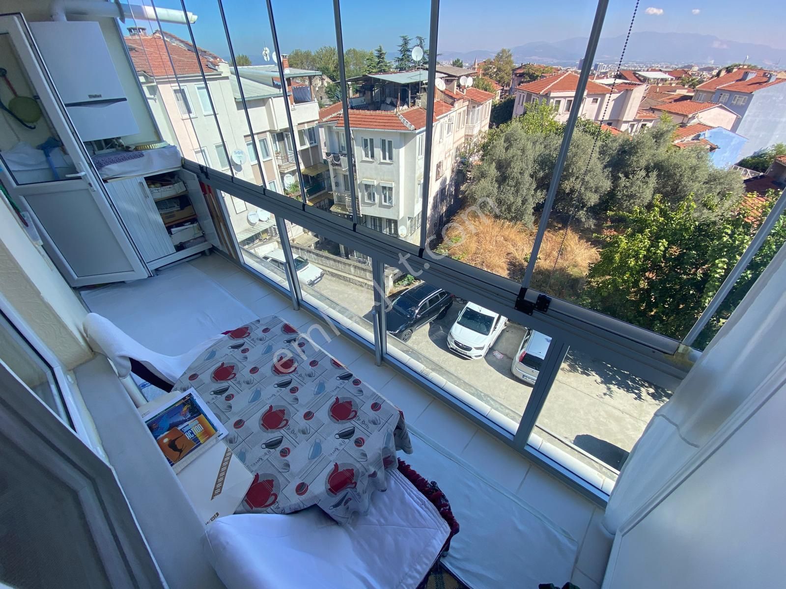 Osmangazi Muradiye'de 3+1 Ara Kat Otoparklı Manzaralı Daire - Görsel 11