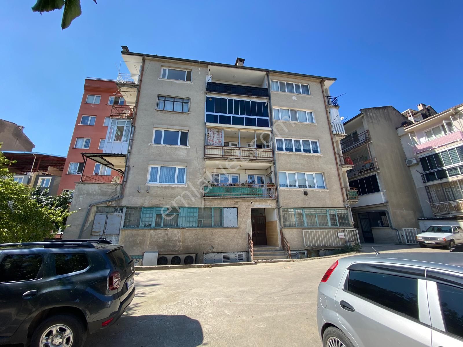 Osmangazi Muradiye'de 3+1 Ara Kat Otoparklı Manzaralı Daire - Görsel 21