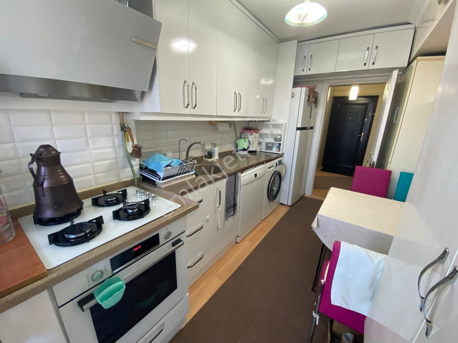 Osmangazi Muradiye'de 3+1 Ara Kat Otoparklı Manzaralı Daire - Görsel 6