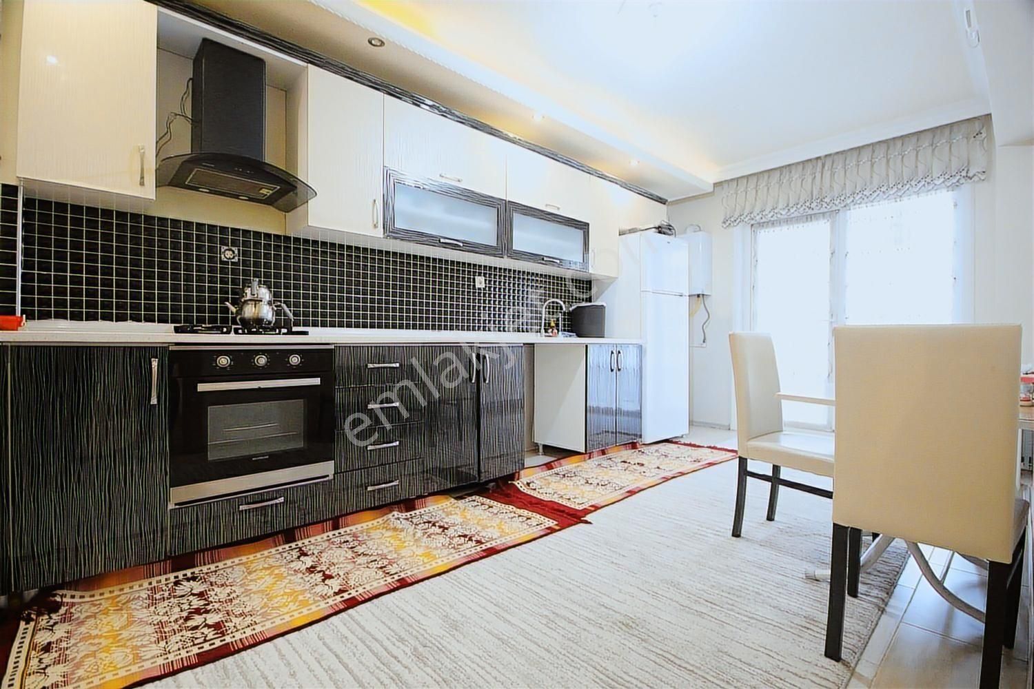 Realty Gate'ten Yayla'da,katta,ferah Satılık 4+1 Asansörlü Daire - Görsel 5
