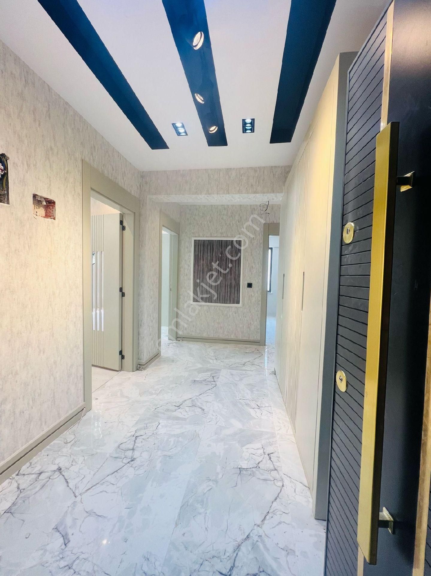 Cüneyt Mah. Satılık 2+1 Lüks Daire