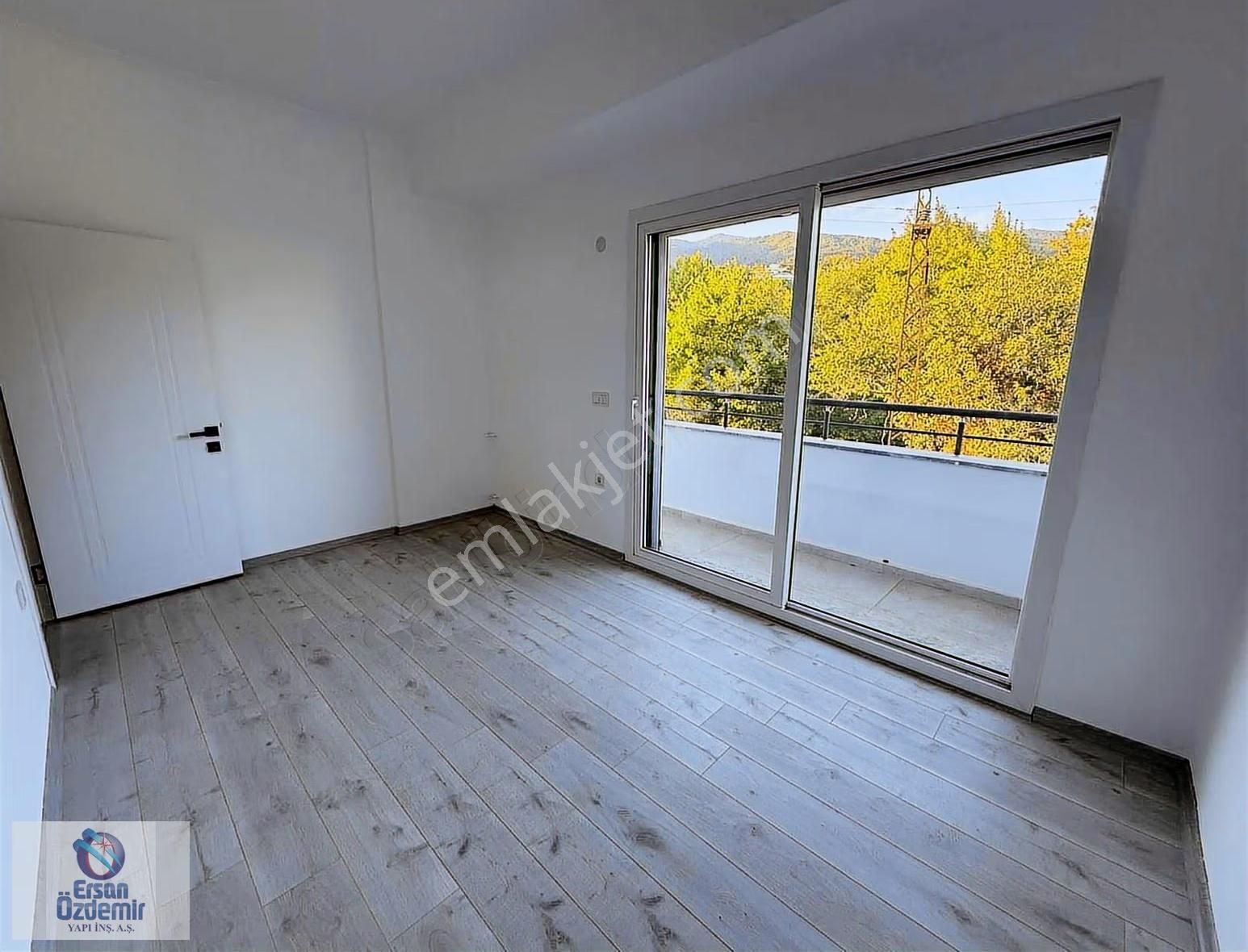 Ersan Özdemir İnşaattan Güre'de Sıfır Tripleks Satılık Villa - Görsel 29