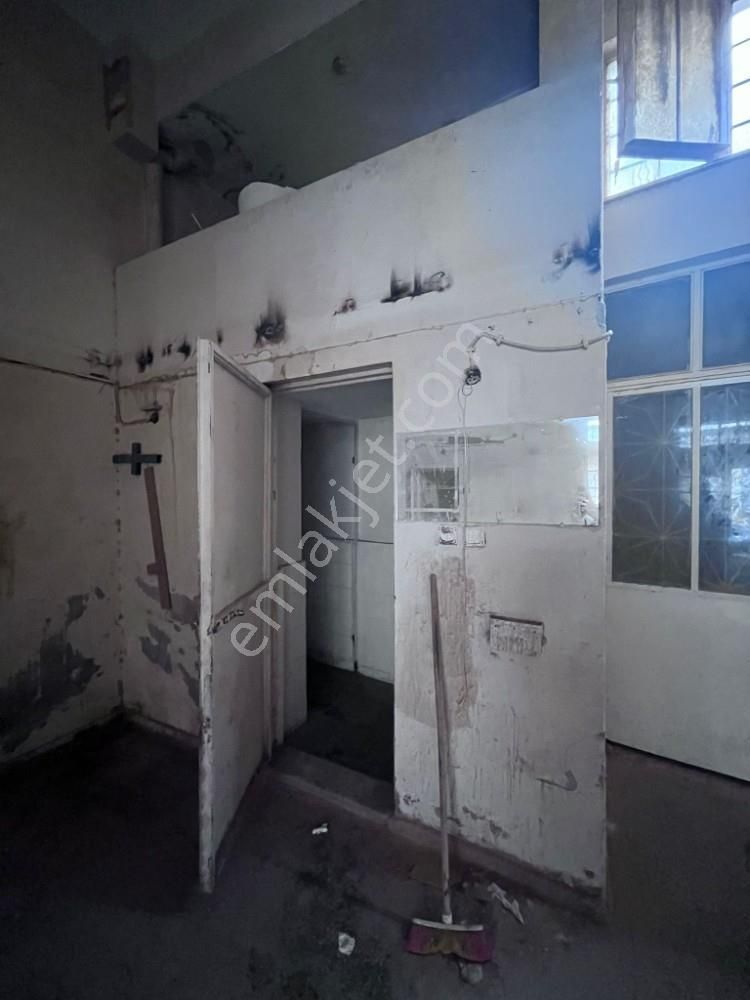 Aşıkveysel Mah. 700 M2 Komple 4 Katlı Kiralık İşyeri... - Görsel 15