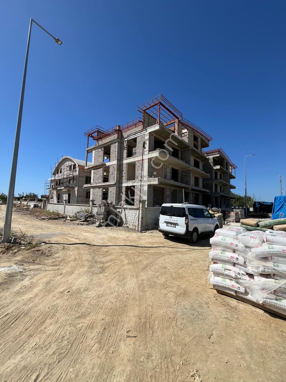 Manavgat Kızılot'ta Havuzlı Site İçinde 1+1 Daire - Görsel 5