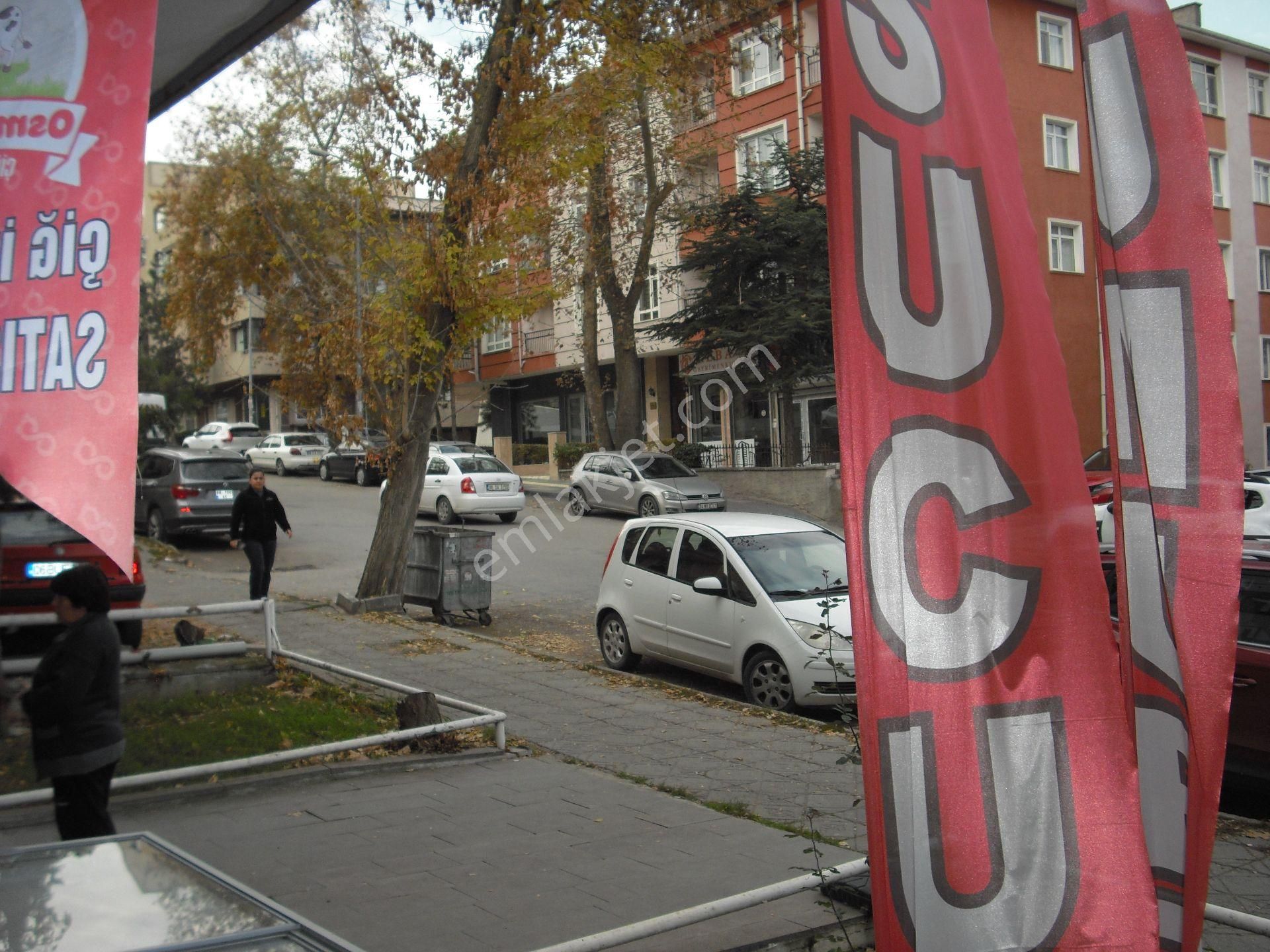 Möbleli Dikmen Ç.emeç Bulvarına Çok Yakın Hürriyet Caddesinde 3+1 Kombili - Görsel 24