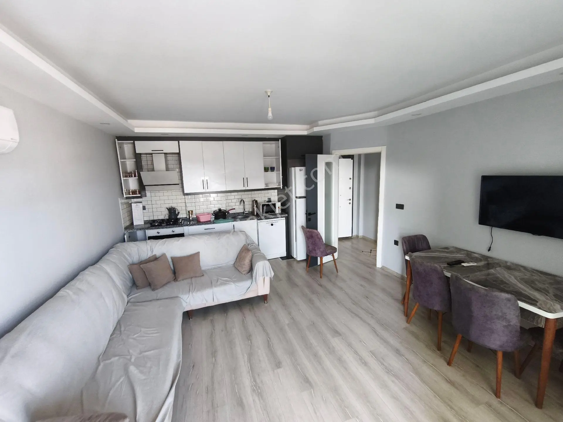 Taşucu Silifke Sanayi Sitesi Yakınında 1+1 Satılık 2 Yaşında Net 60m2 - Görsel 2