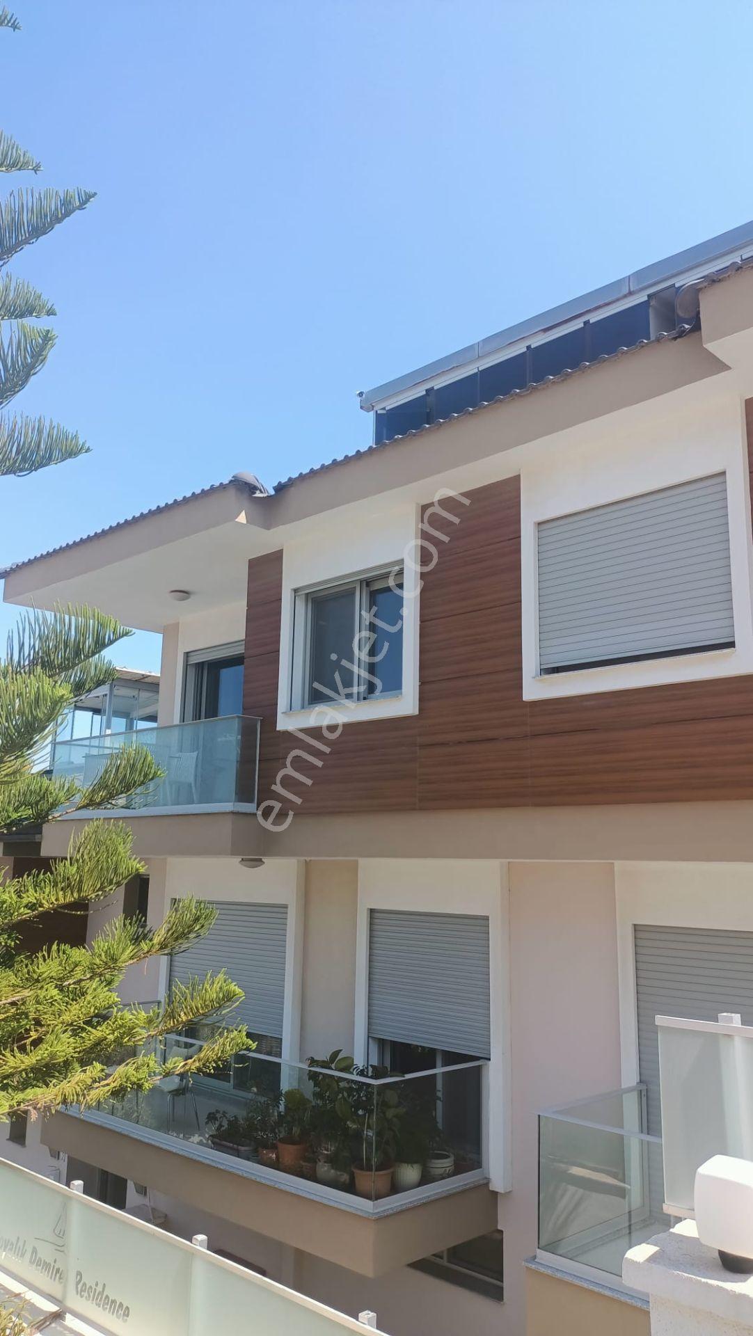 Alaçatı Gayrimenkulden Boyalık Mevkiinde Denize Yakın Satılık Daire