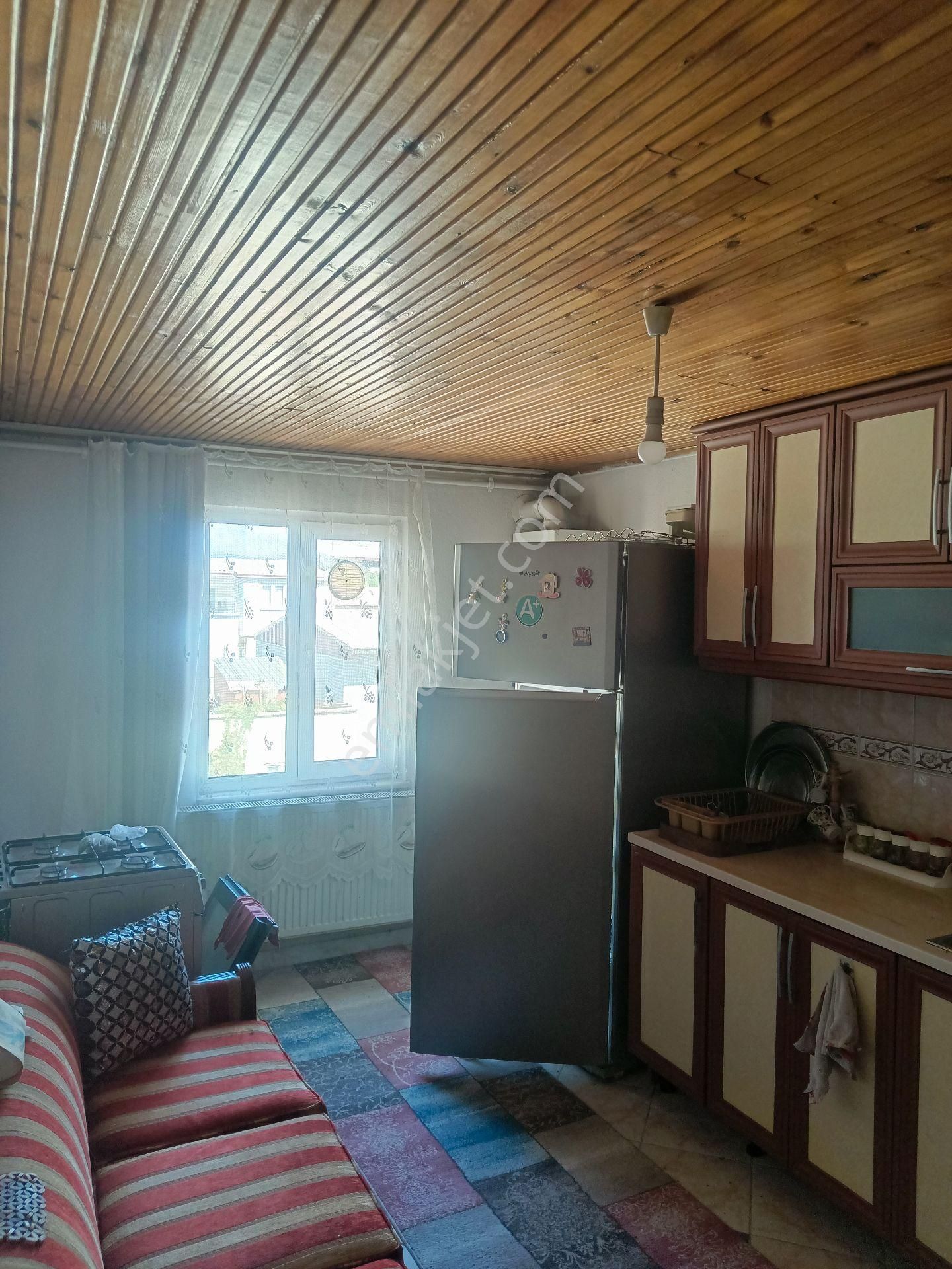 Hacivatta Metroya Yakın Satılık Bina - Görsel 8