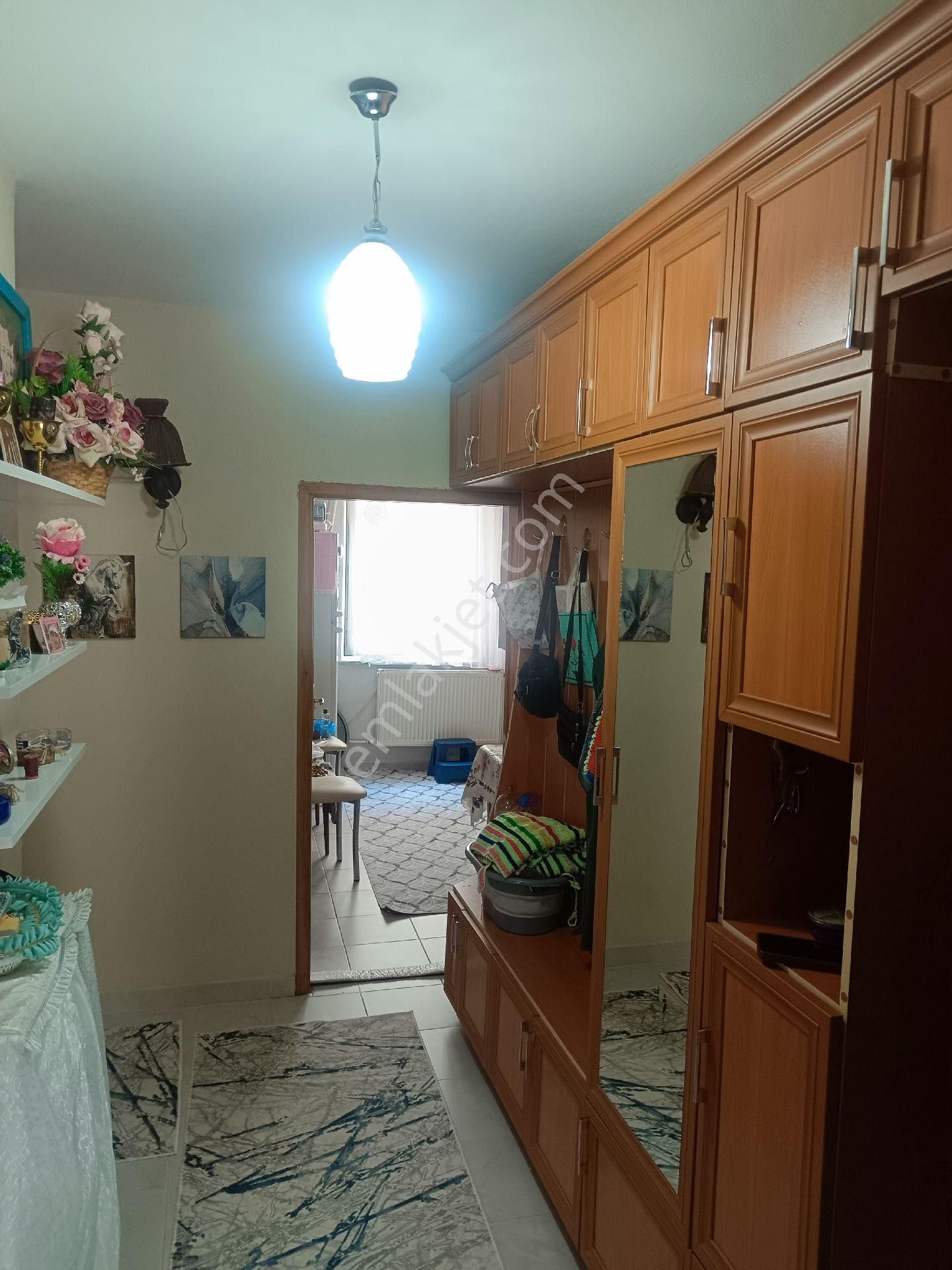 Hacivatta Metroya Yakın Satılık Bina - Görsel 12