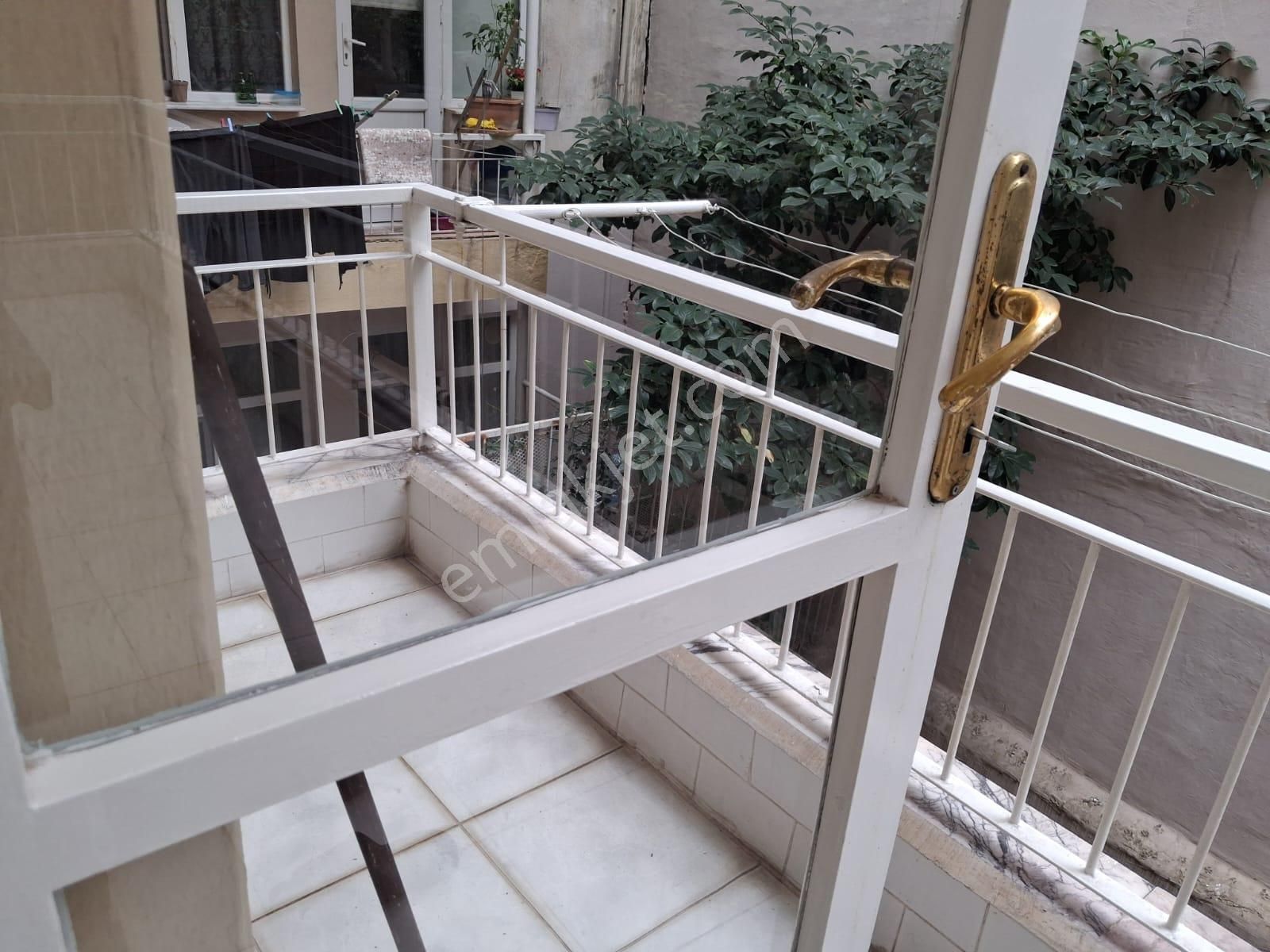 Güzelyalıda 24 Sokakda 2 Ci Kat Herkatta Tek Daire Aydınlık Ferah Daire - Görsel 8