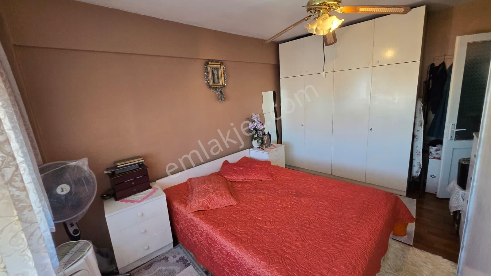 İzmir Konak Mithatpaşa Mahallesi’nde 3+1 Ara Kat • Kapalı Otopark •doğalgazlı , Krediye Uygun - Görsel 25