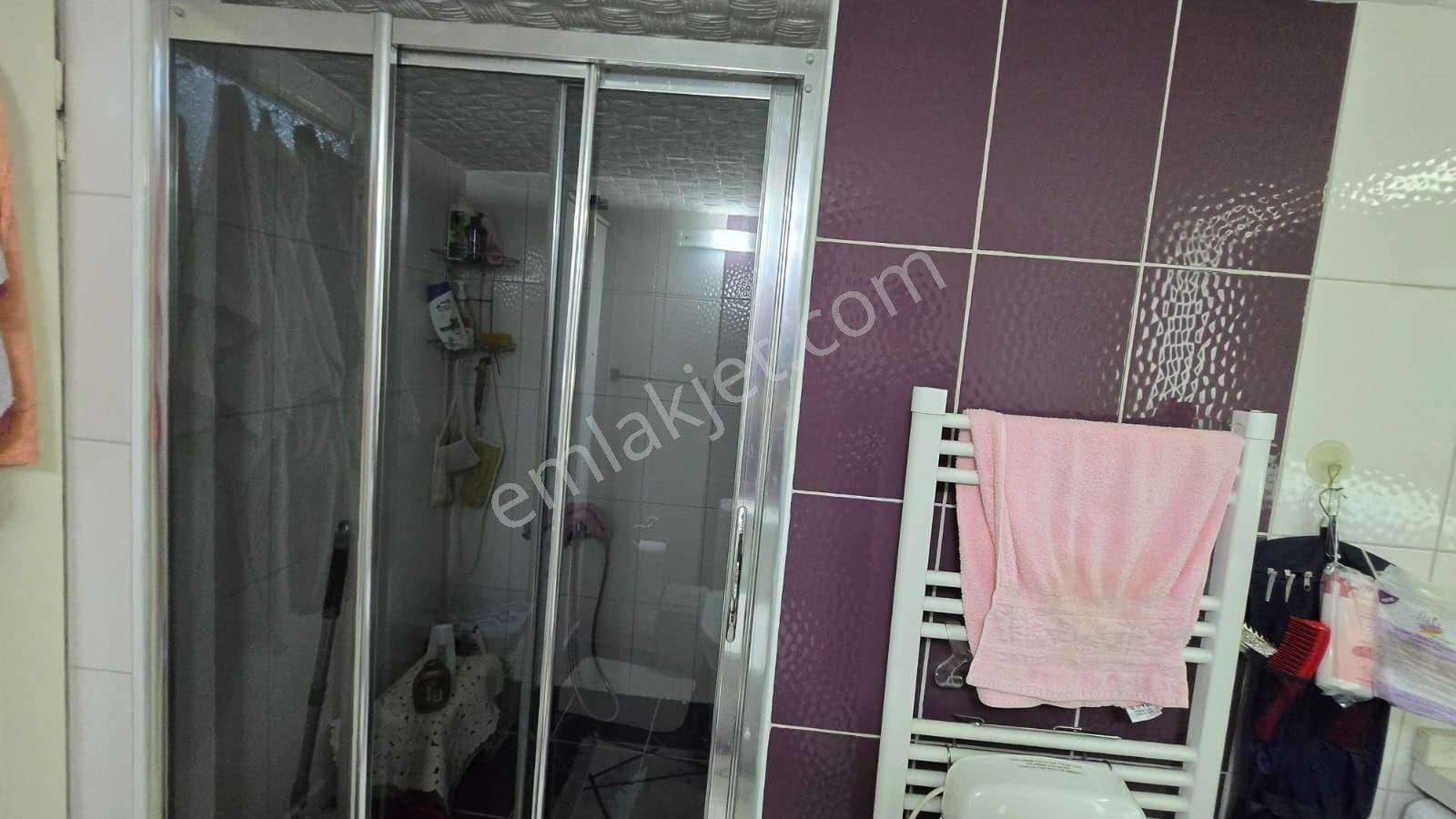 İzmir Konak Mithatpaşa Mahallesi’nde 3+1 Ara Kat • Kapalı Otopark •doğalgazlı , Krediye Uygun - Görsel 23