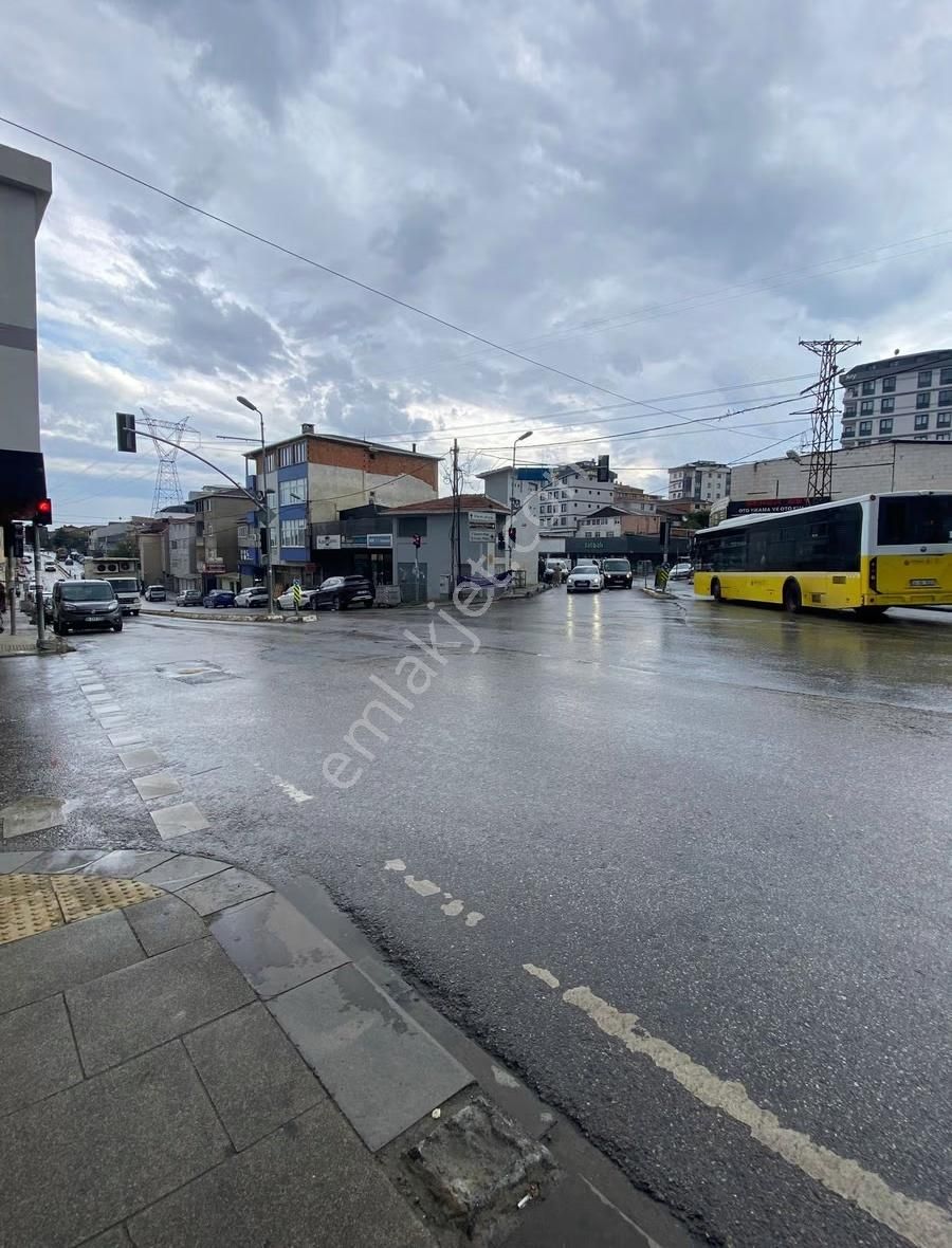 Satılık Cadde Üstü 2 Dükkan - Görsel 8