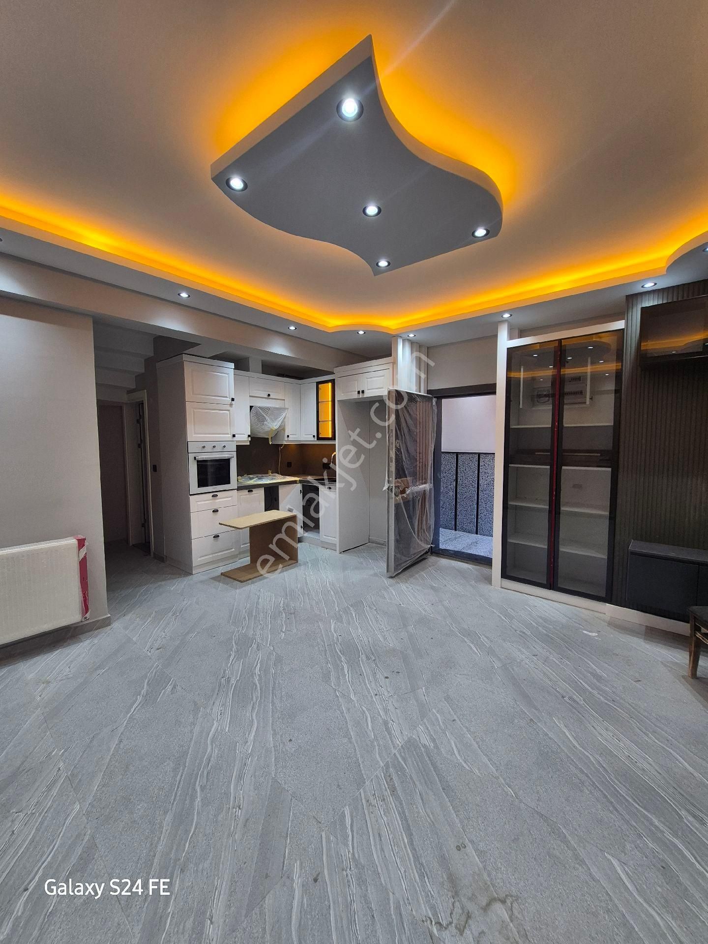 Bornova Atatürk Te 3+1 Satılık Lüks - Görsel 4