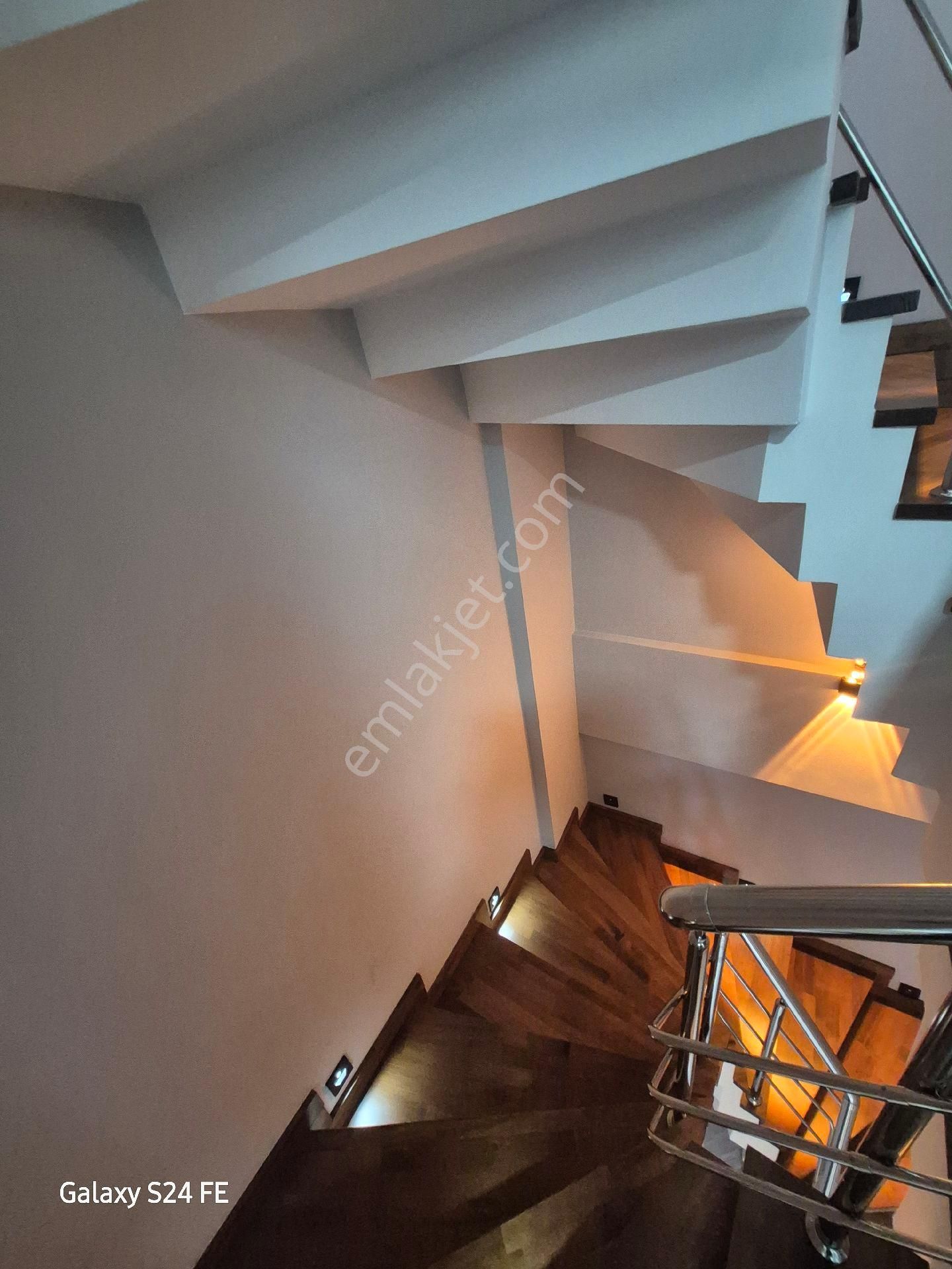 Bornova Atatürk Te 3+1 Satılık Lüks - Görsel 25