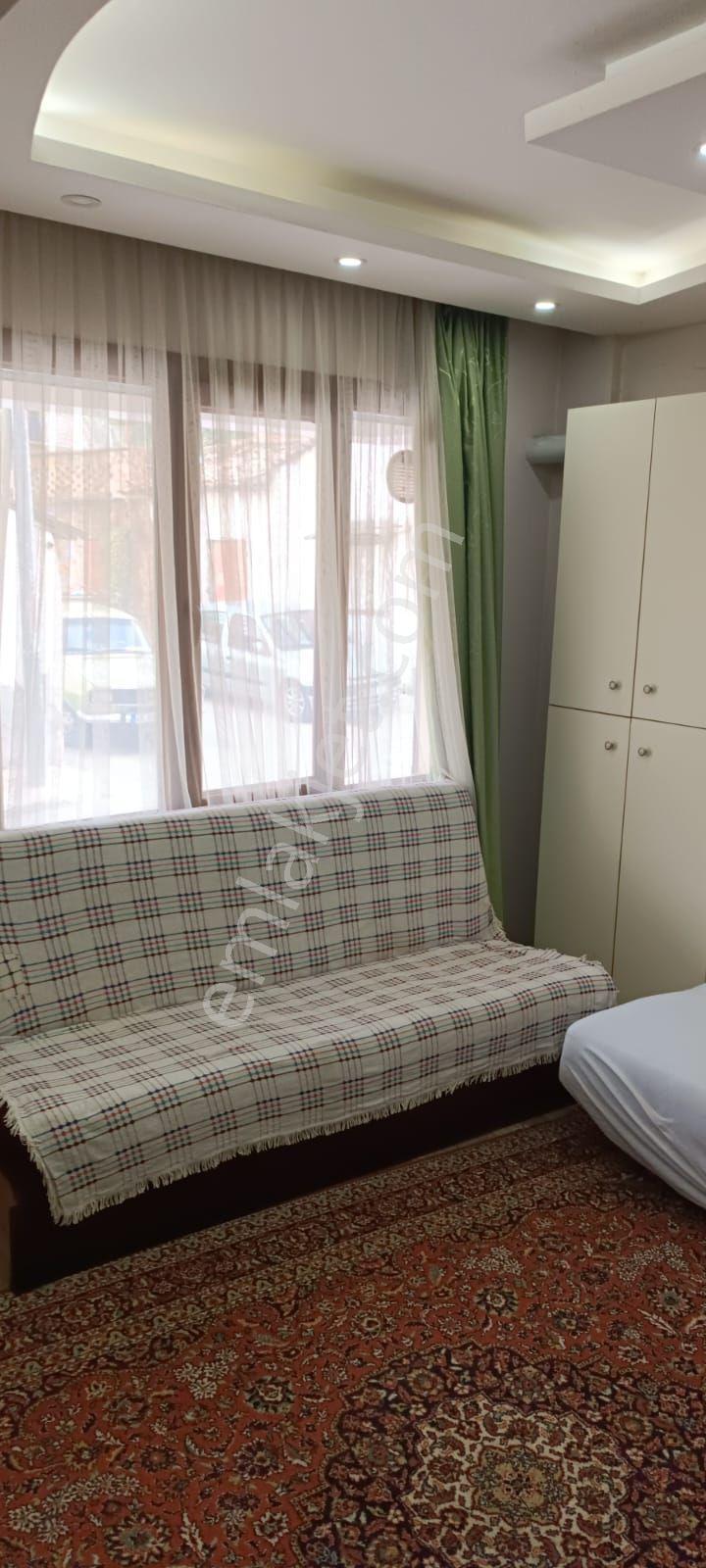 Akın Emlak'tan Kiralık Eşyalı Doğalgazlı 1+1 Daire Manisa Merkez Şehzadeler İlçesi Kira 17500tl - Görsel 2
